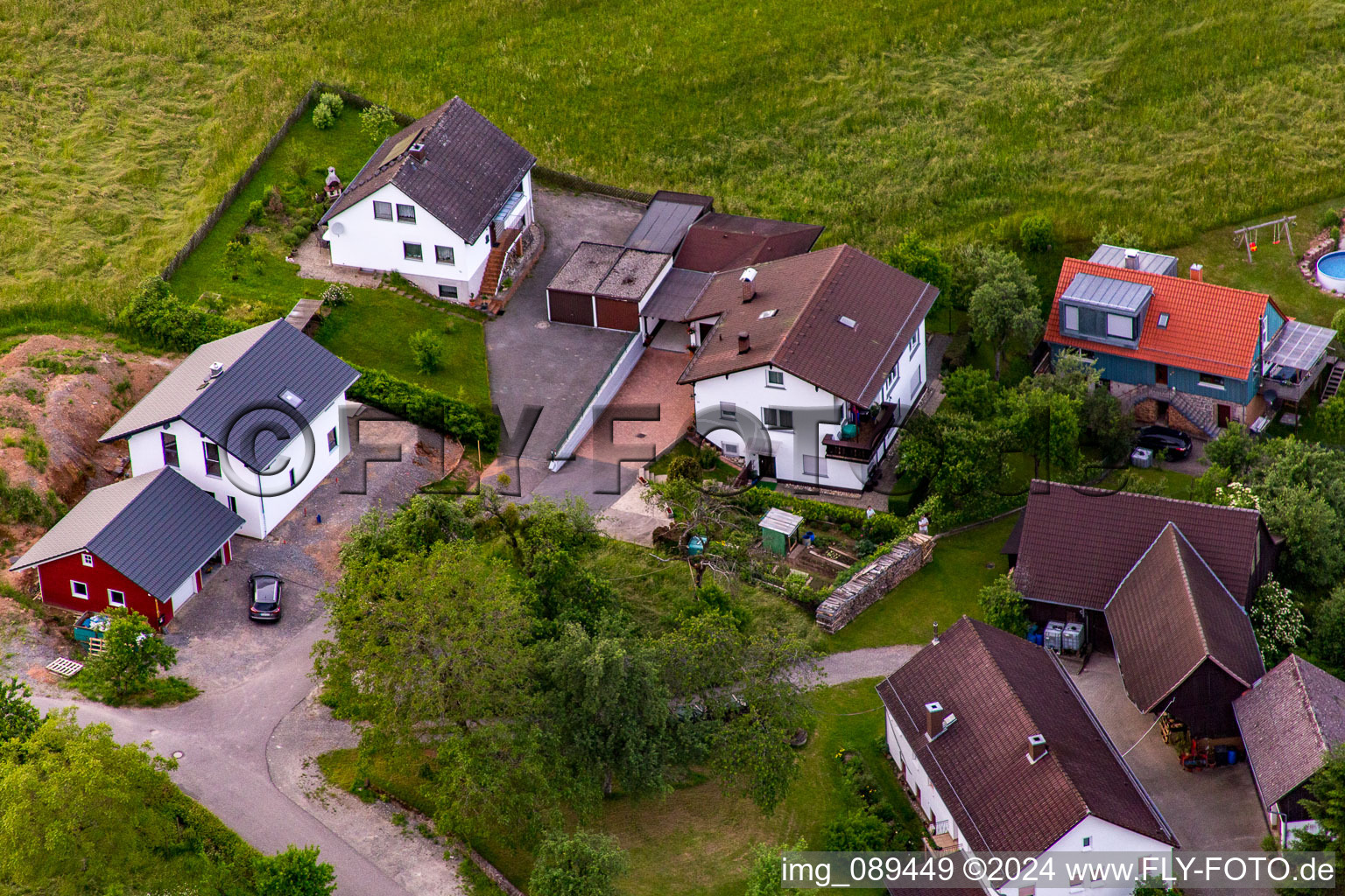 Quartier Brombach in Eberbach dans le département Bade-Wurtemberg, Allemagne d'un drone