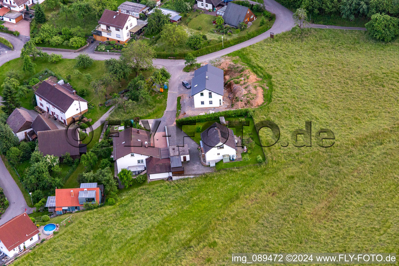 Quartier Brombach in Eberbach dans le département Bade-Wurtemberg, Allemagne d'un drone