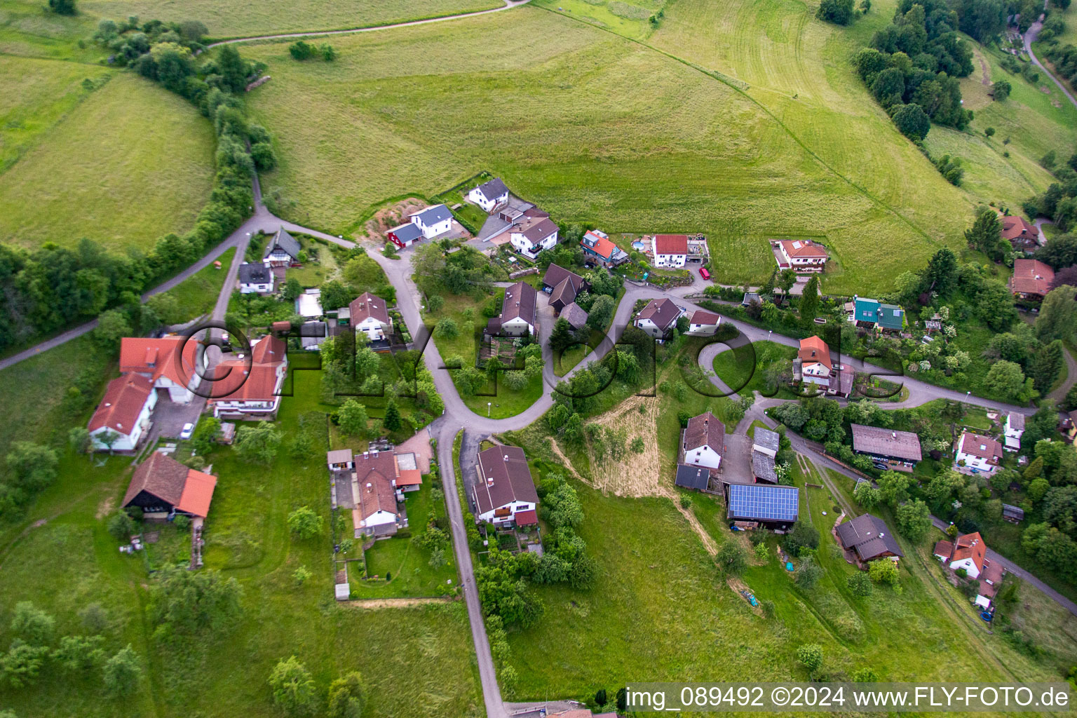 Quartier Brombach in Eberbach dans le département Bade-Wurtemberg, Allemagne d'un drone