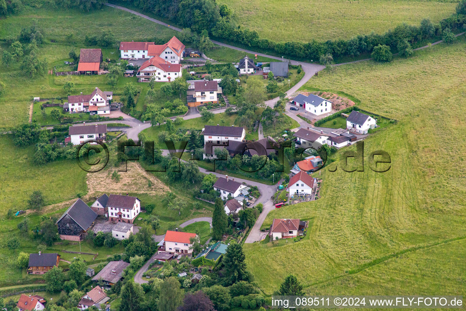 Quartier Brombach in Eberbach dans le département Bade-Wurtemberg, Allemagne vu d'un drone