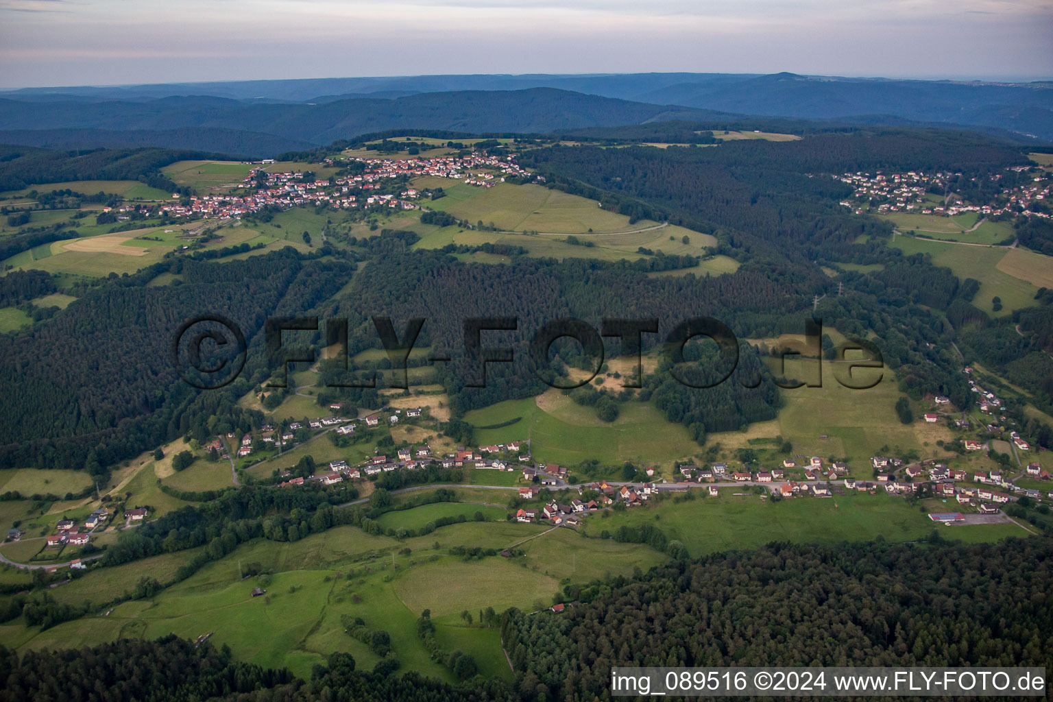 Vue aérienne de Quartier Rothenberg in Oberzent dans le département Hesse, Allemagne