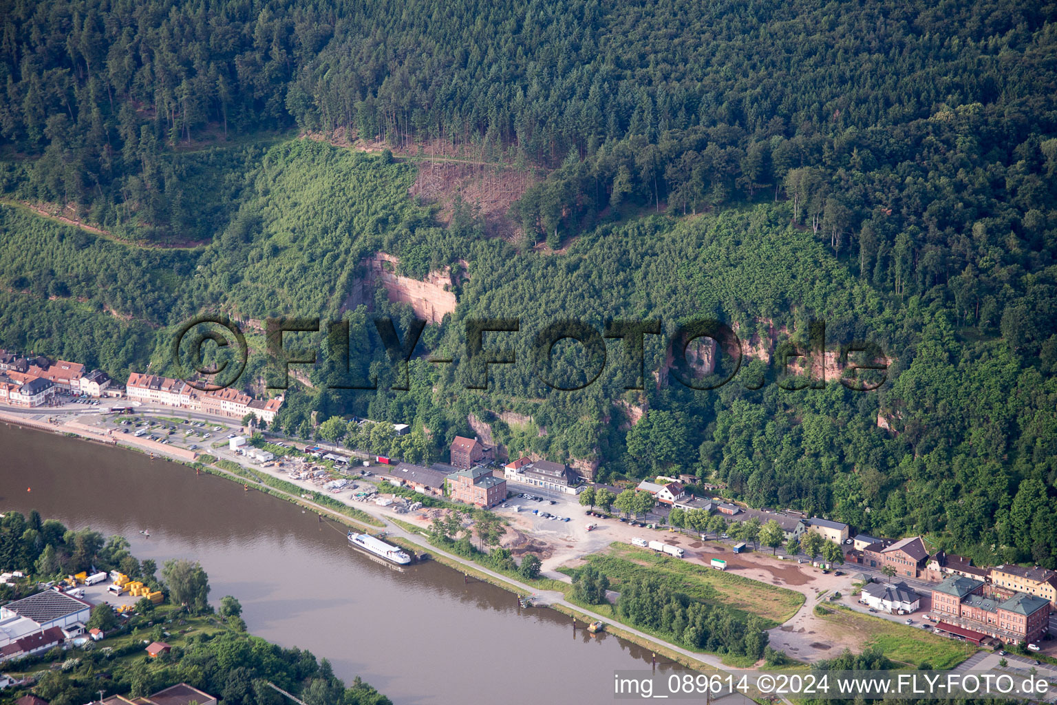 Photographie aérienne de Miltenberg dans le département Bavière, Allemagne