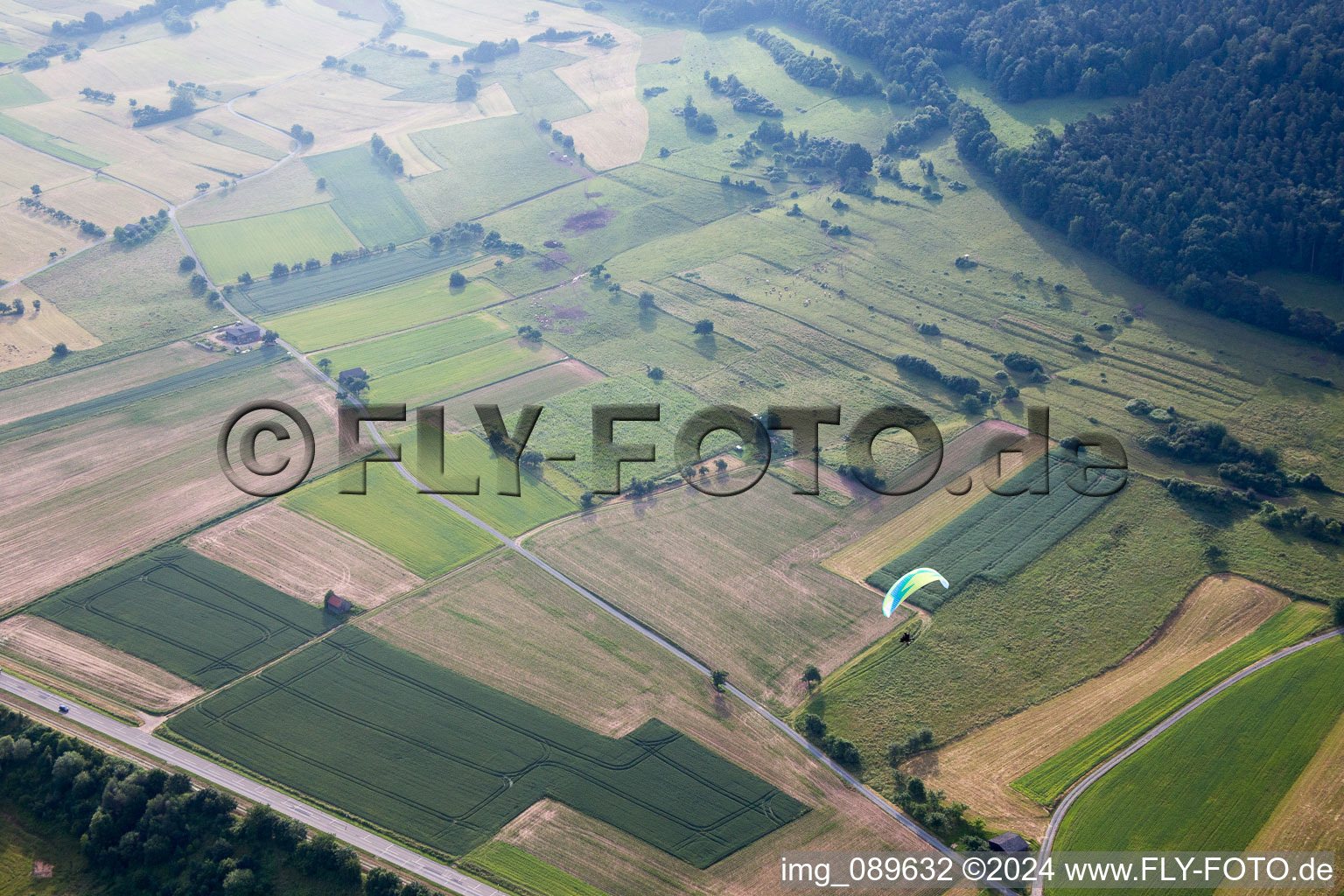 Bürgstadt dans le département Bavière, Allemagne vue d'en haut