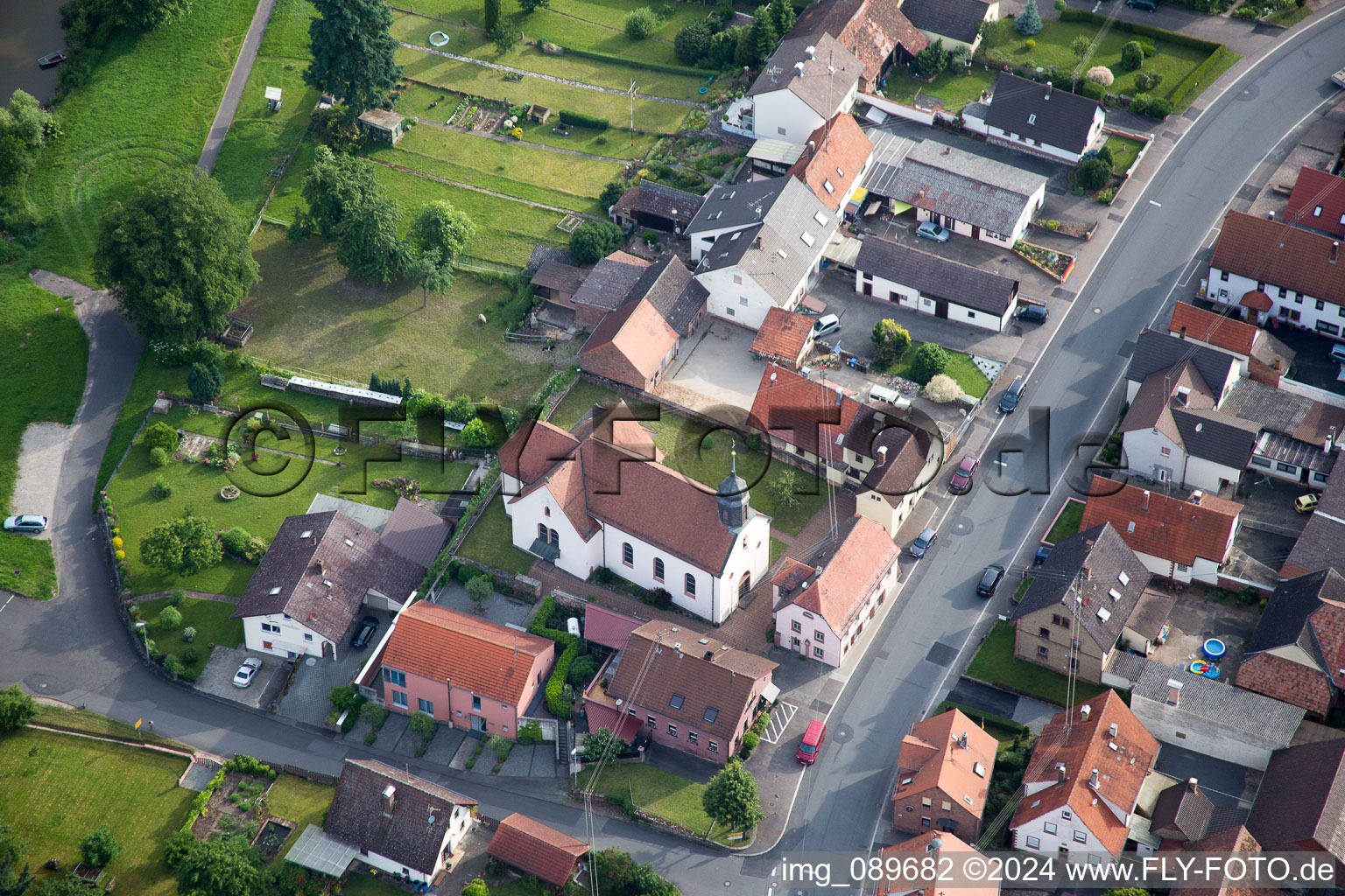 Photographie aérienne de Hennebourg à Stadtprozelten dans le département Bavière, Allemagne