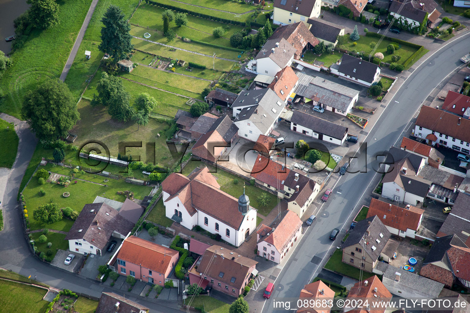 Vue oblique de Hennebourg à Stadtprozelten dans le département Bavière, Allemagne