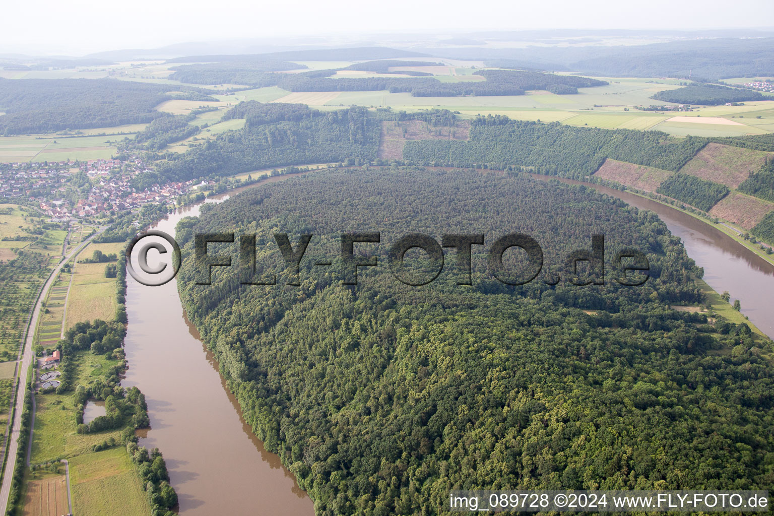 Vue aérienne de Boucle principale à Urphar dans le département Bade-Wurtemberg, Allemagne