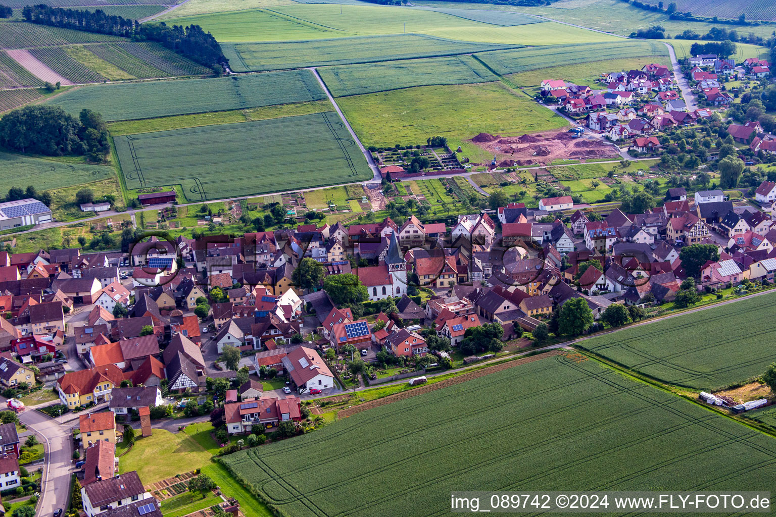 Dertingen dans le département Bade-Wurtemberg, Allemagne vue d'en haut