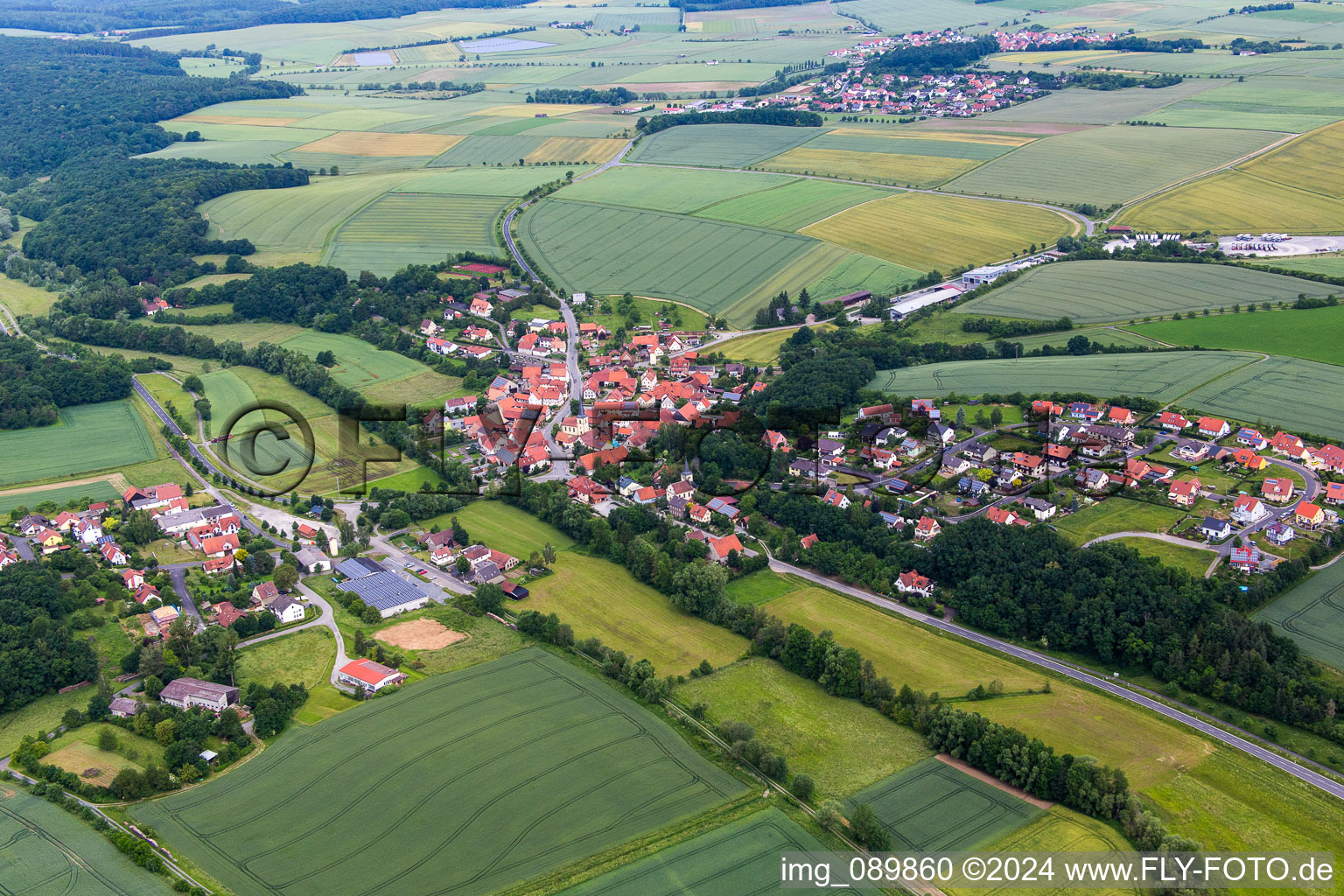 Vue aérienne de Quartier Rothhausen in Thundorf in Unterfranken dans le département Bavière, Allemagne