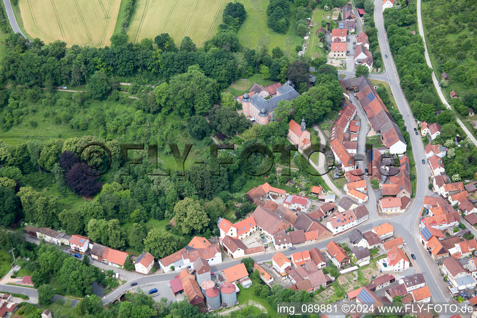 Vue aérienne de Verrouiller Waltershausen à le quartier Waltershausen in Saal an der Saale dans le département Bavière, Allemagne