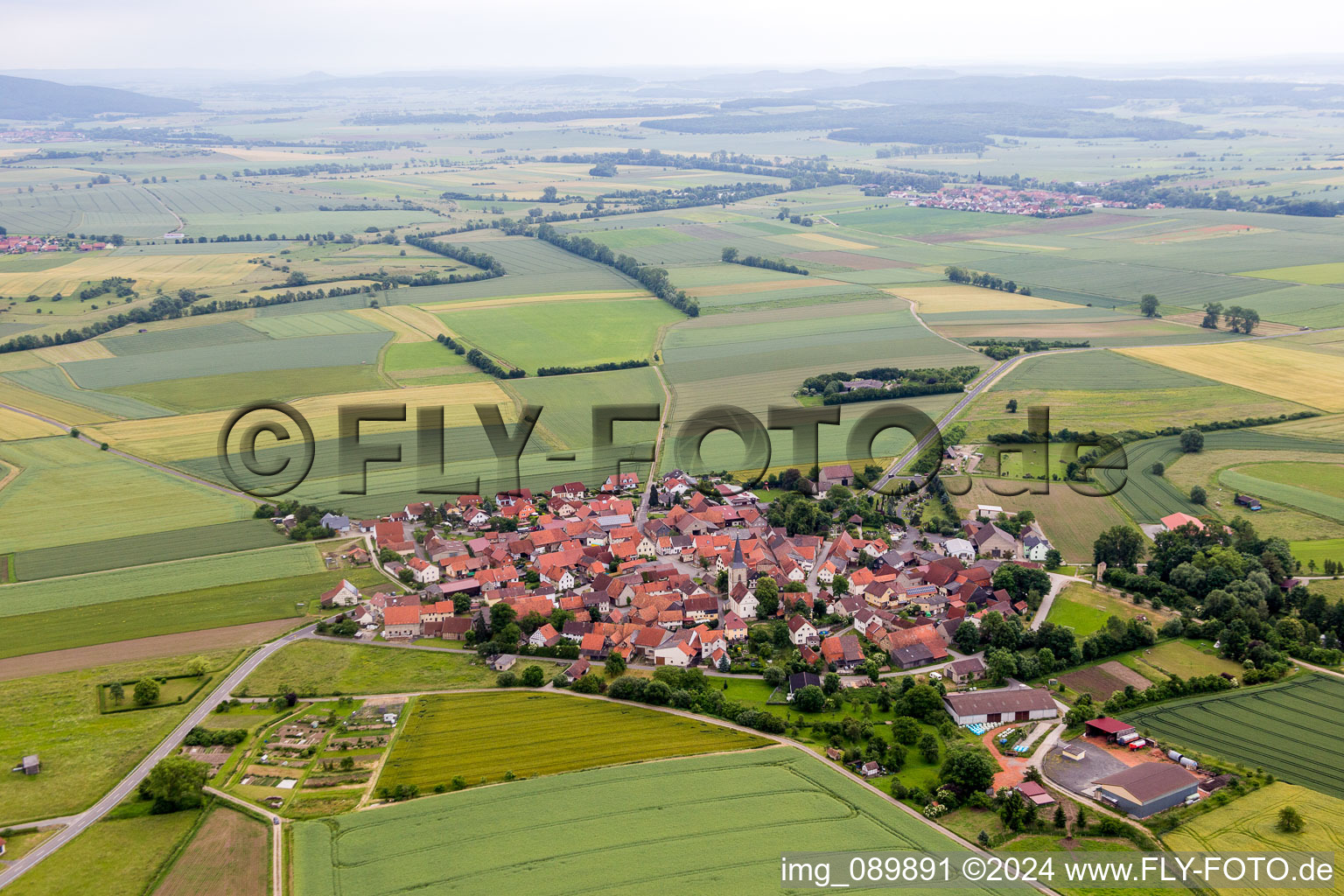 Photographie aérienne de Dans le quartier Rothausen à Höchheim à Rothausen dans le département Bavière, Allemagne