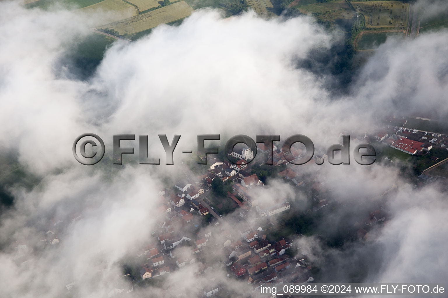 Minfeld dans le département Rhénanie-Palatinat, Allemagne d'en haut