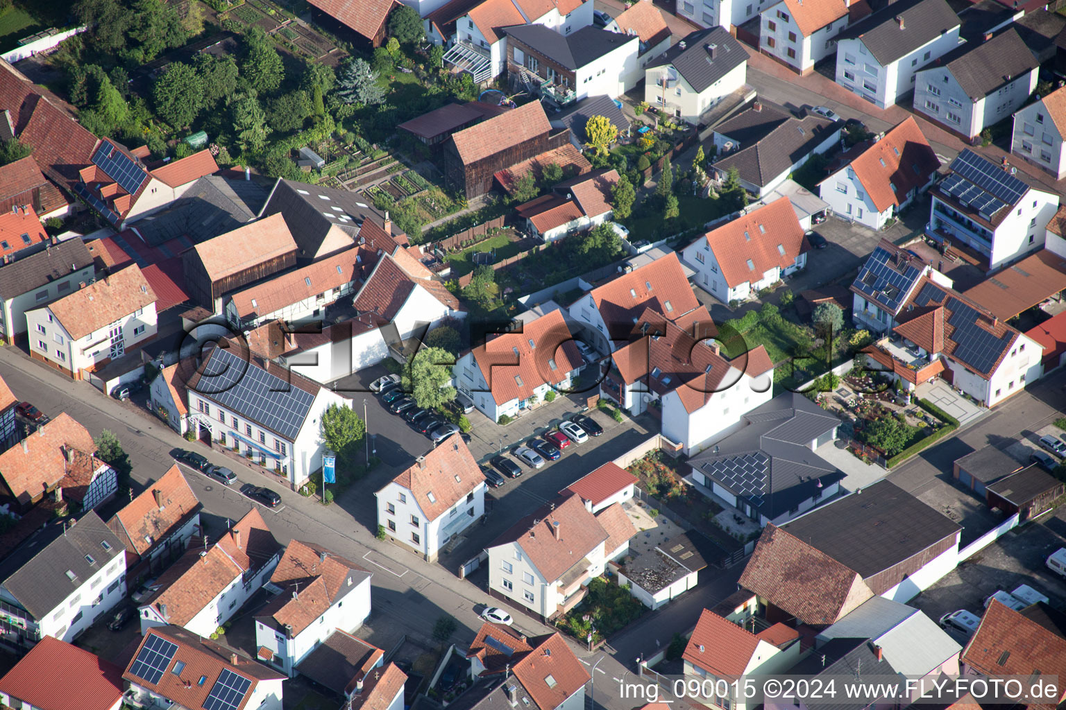 Hatzenbühl dans le département Rhénanie-Palatinat, Allemagne vue d'en haut