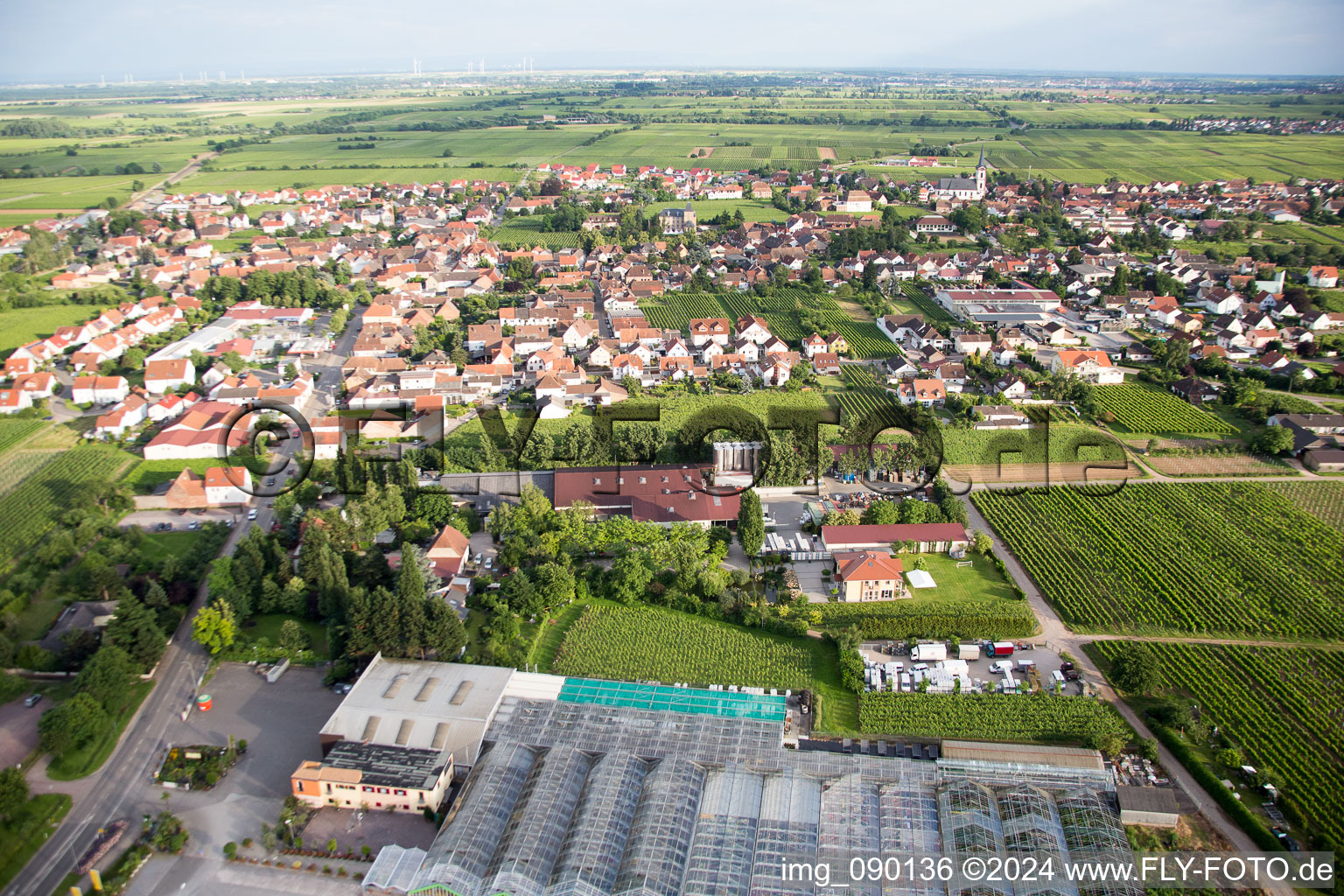 Edesheim dans le département Rhénanie-Palatinat, Allemagne hors des airs