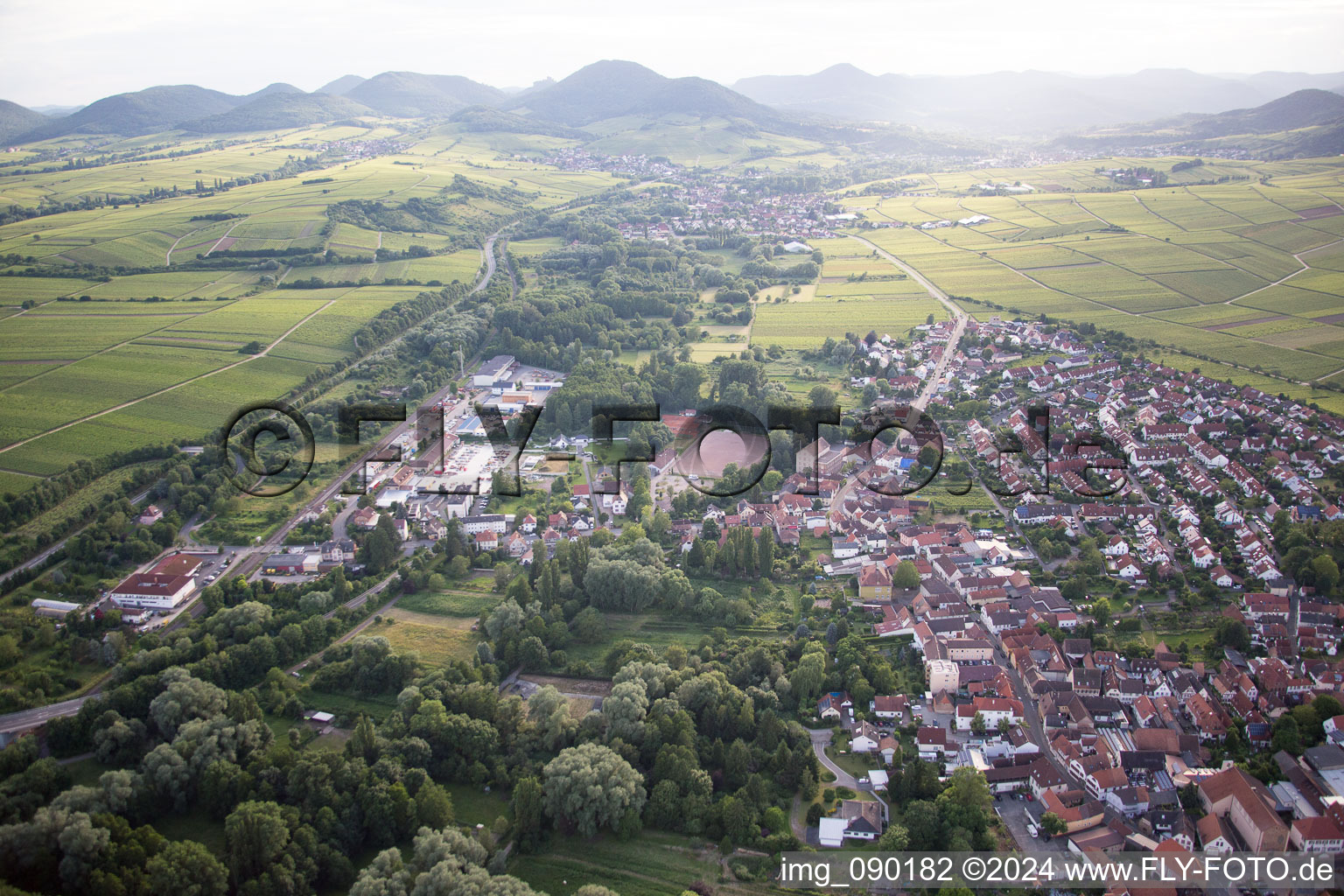 Quartier Godramstein in Landau in der Pfalz dans le département Rhénanie-Palatinat, Allemagne vue d'en haut