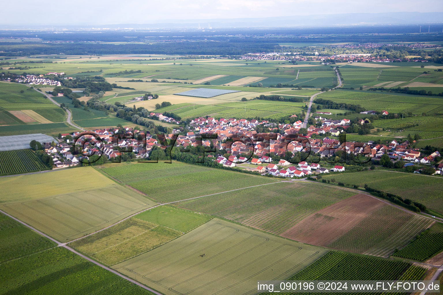 Impflingen dans le département Rhénanie-Palatinat, Allemagne vue d'en haut