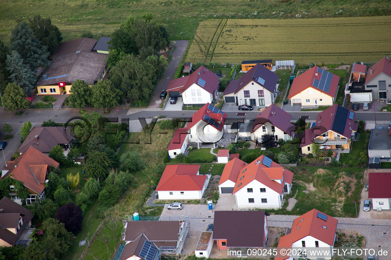 Vue aérienne de Barbelroth dans le département Rhénanie-Palatinat, Allemagne