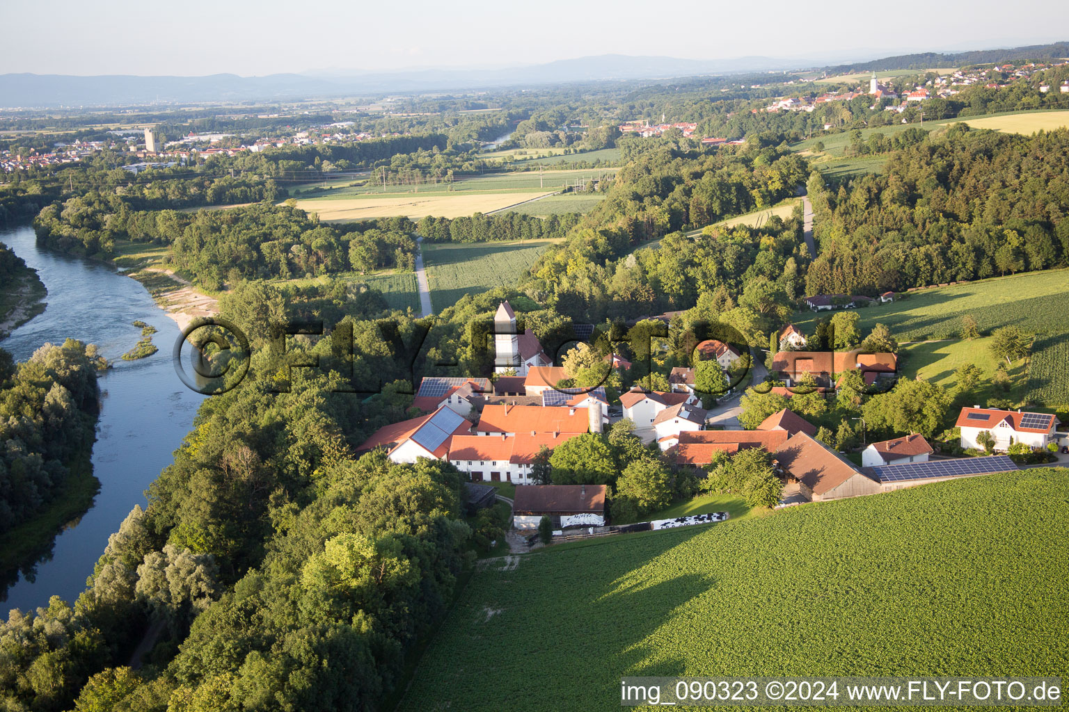 Vue oblique de Zulling dans le département Bavière, Allemagne