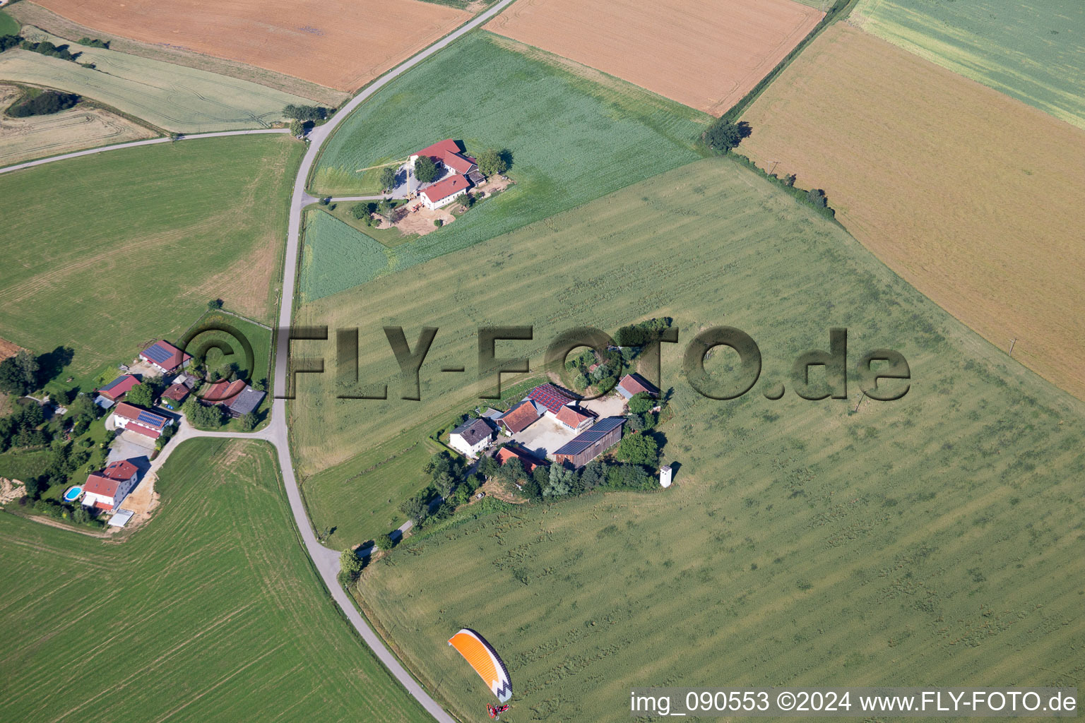 Vue aérienne de Unterallmannsbach dans le département Bavière, Allemagne