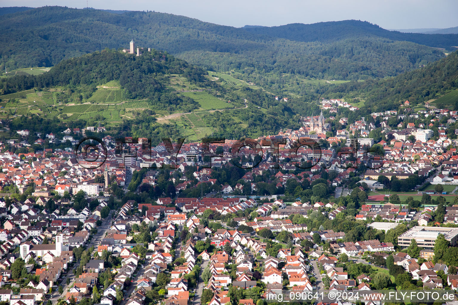 Heppenheim dans le département Hesse, Allemagne depuis l'avion