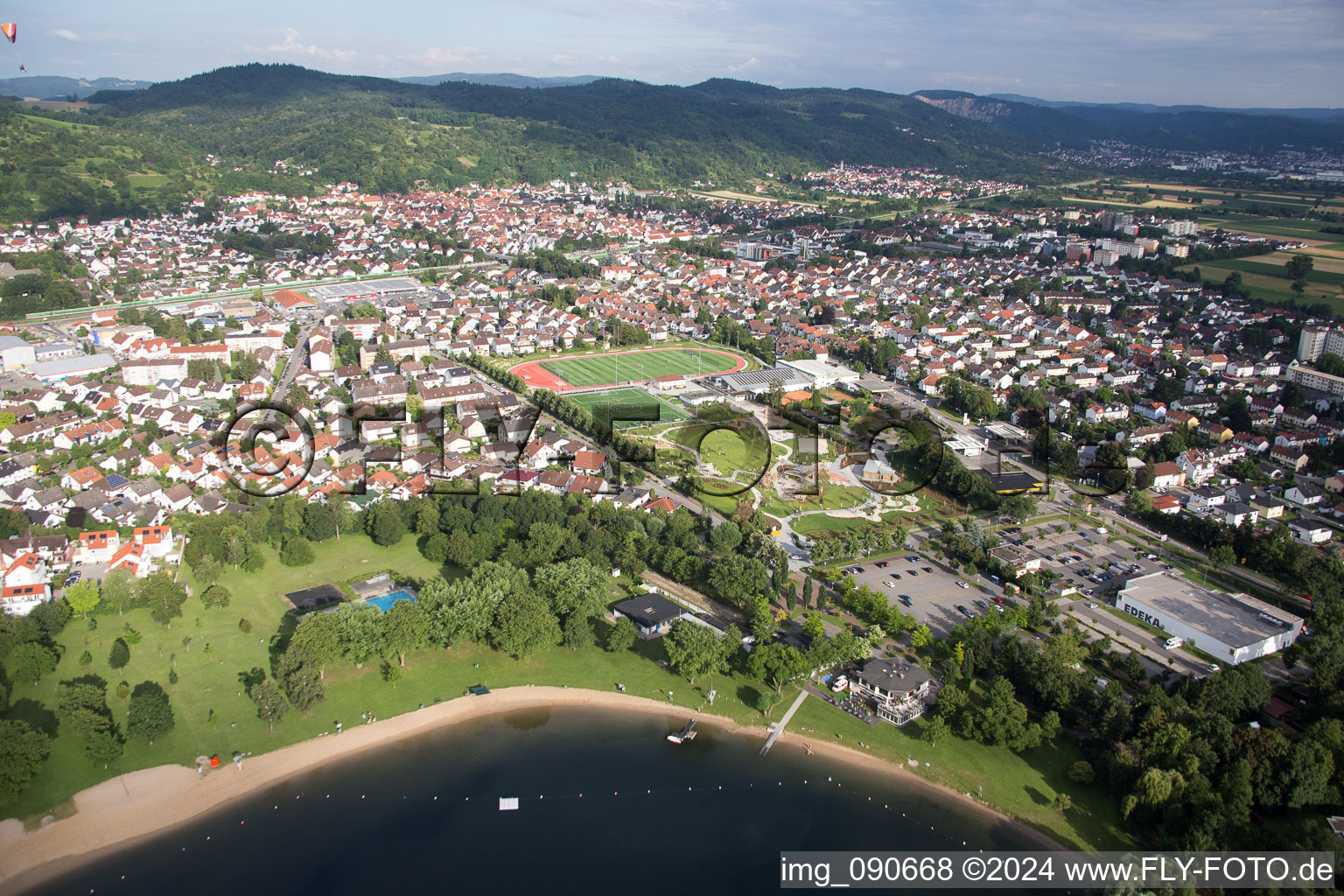 Hemsbach dans le département Bade-Wurtemberg, Allemagne vue du ciel