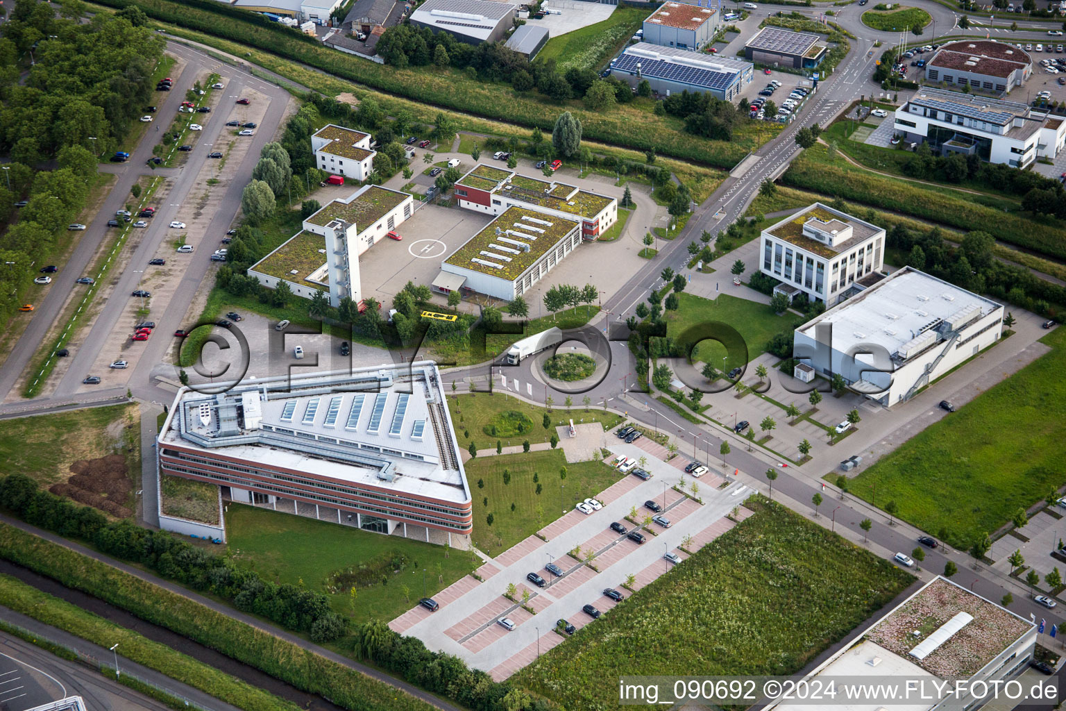 Vue aérienne de Locaux de l'usine Vileda GmbH à Weinheim dans le département Bade-Wurtemberg, Allemagne