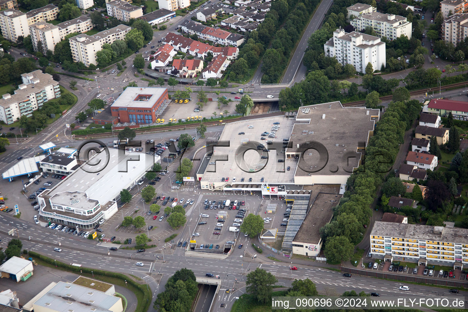 Weinheim dans le département Bade-Wurtemberg, Allemagne vue d'en haut