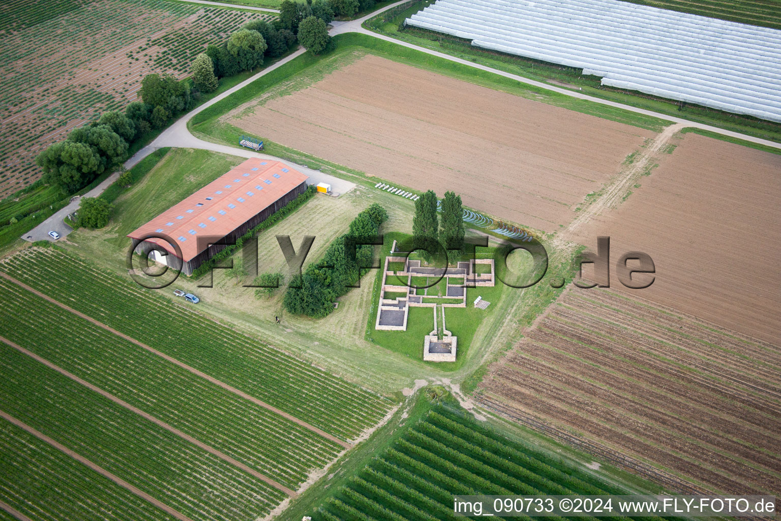 Vue aérienne de Fouilles et vestiges des ruines de l'ancien romain. Manoir Villa Rustica à le quartier Großsachsen in Hirschberg an der Bergstraße dans le département Bade-Wurtemberg, Allemagne