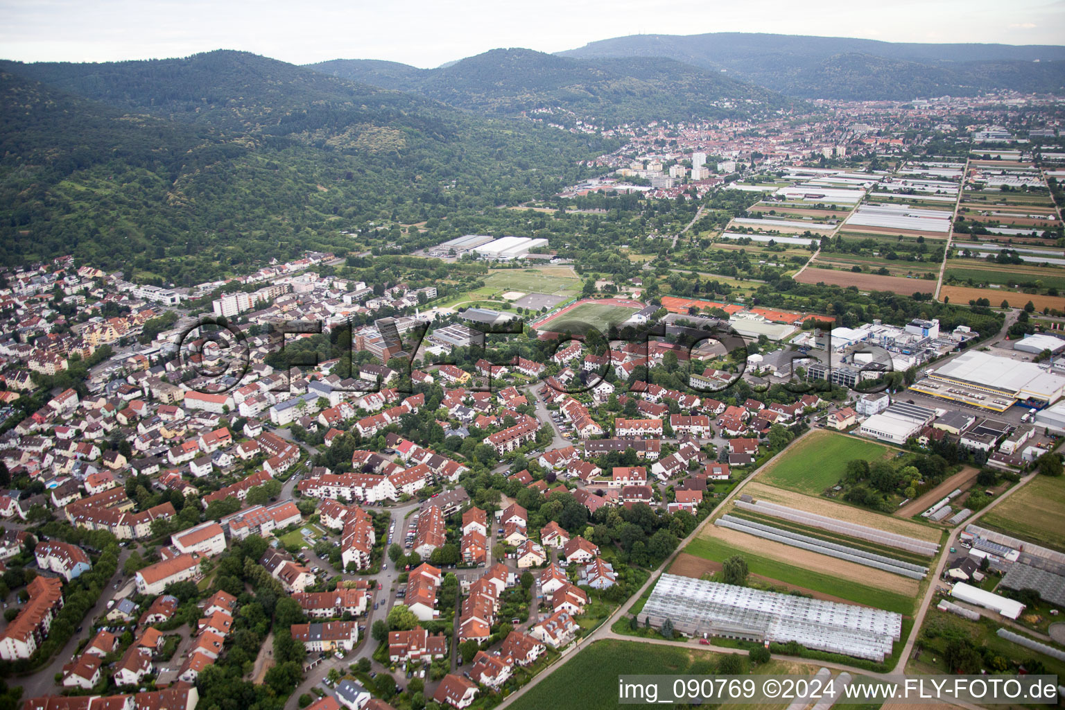 Vue oblique de Dossenheim dans le département Bade-Wurtemberg, Allemagne