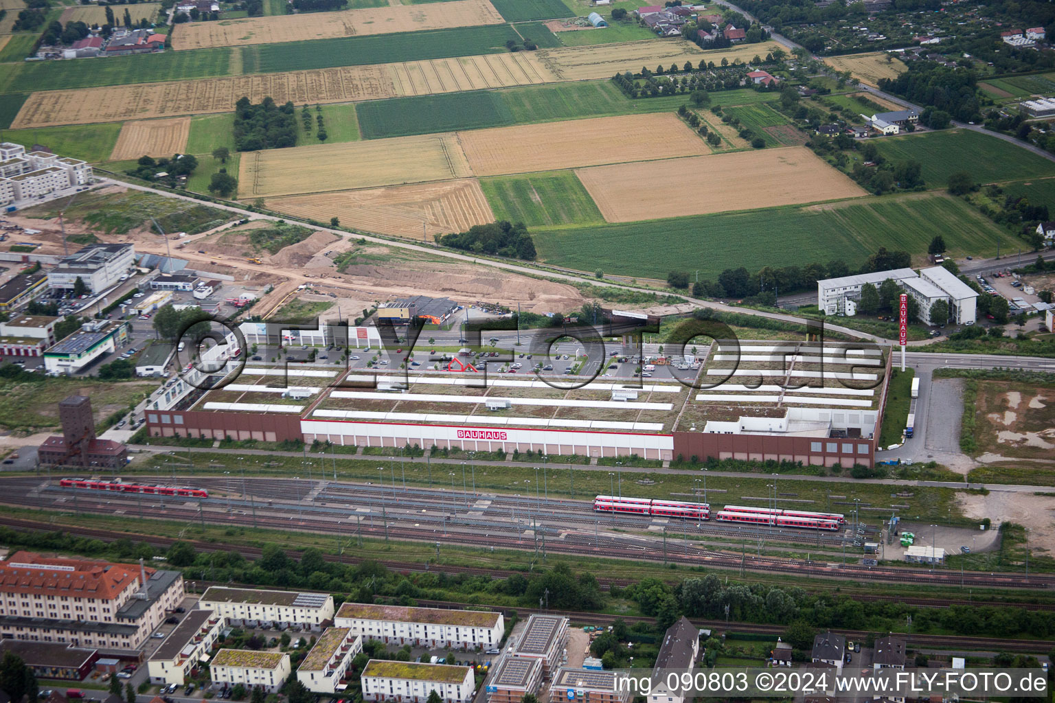 Vue aérienne de Bauhaus Heidelberg à le quartier Bahnstadt in Heidelberg dans le département Bade-Wurtemberg, Allemagne