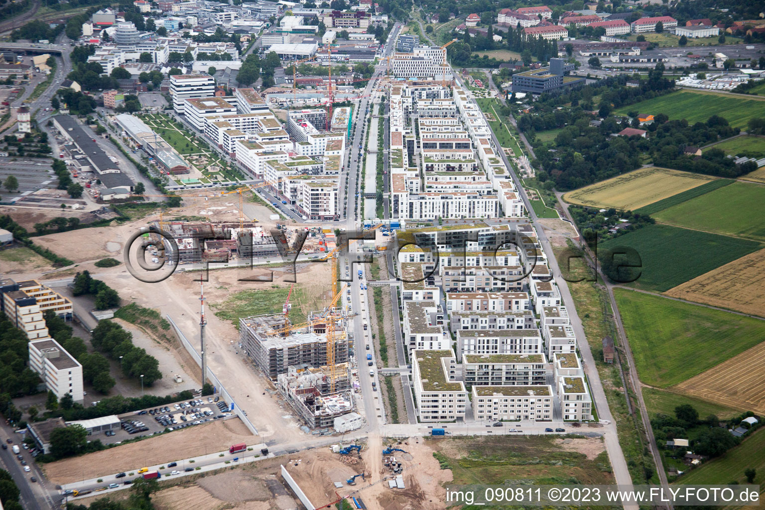 Vue aérienne de Quartier Bahnstadt in Heidelberg dans le département Bade-Wurtemberg, Allemagne