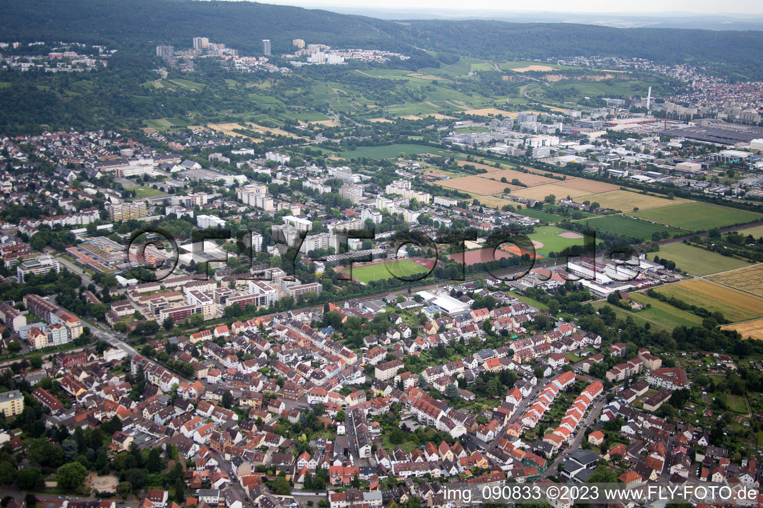 Vue aérienne de Quartier Rohrbach in Heidelberg dans le département Bade-Wurtemberg, Allemagne