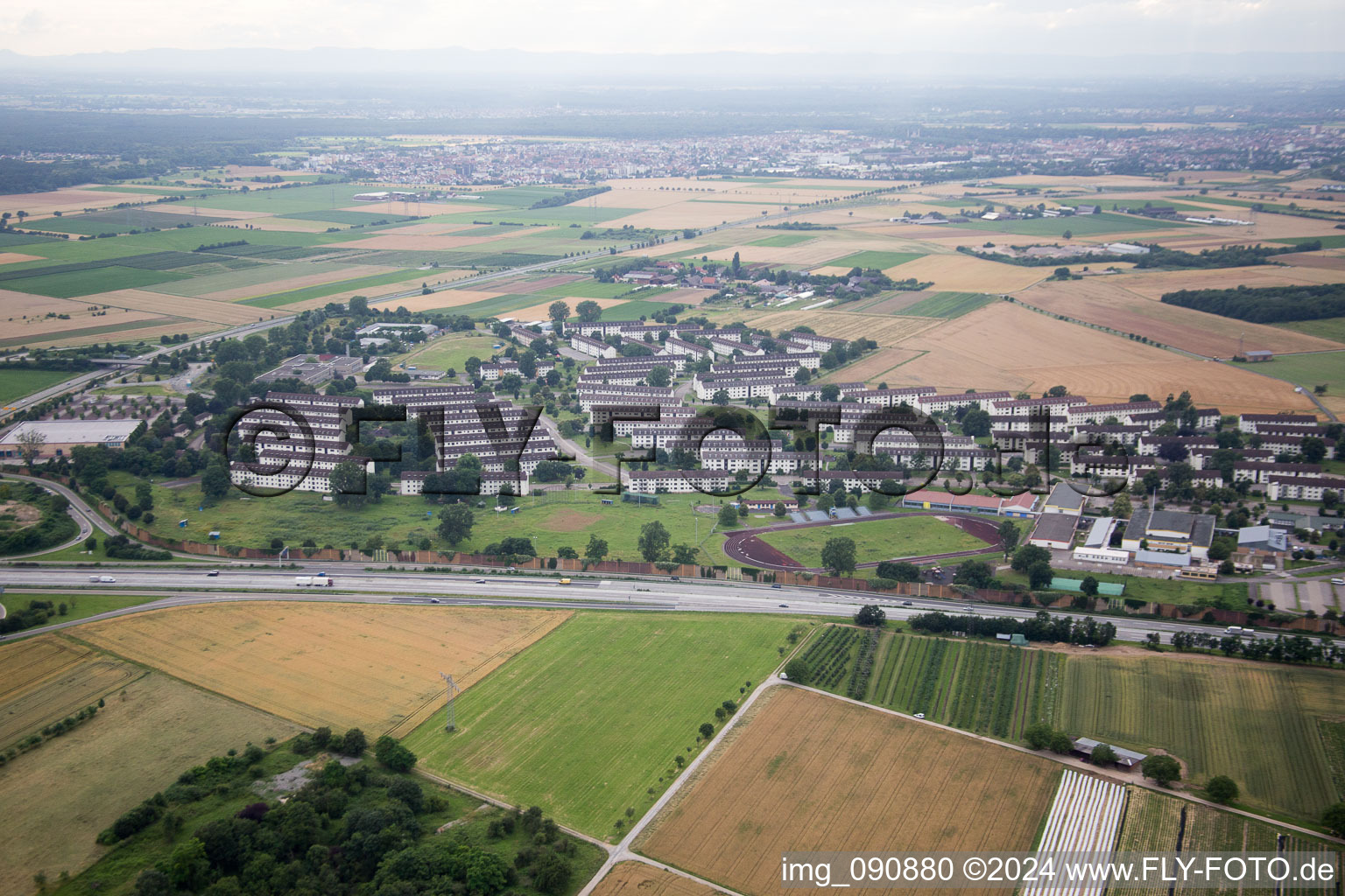 Vue aérienne de BAMF au Village Pattrik Henry à le quartier Patrick Henry Village in Heidelberg dans le département Bade-Wurtemberg, Allemagne