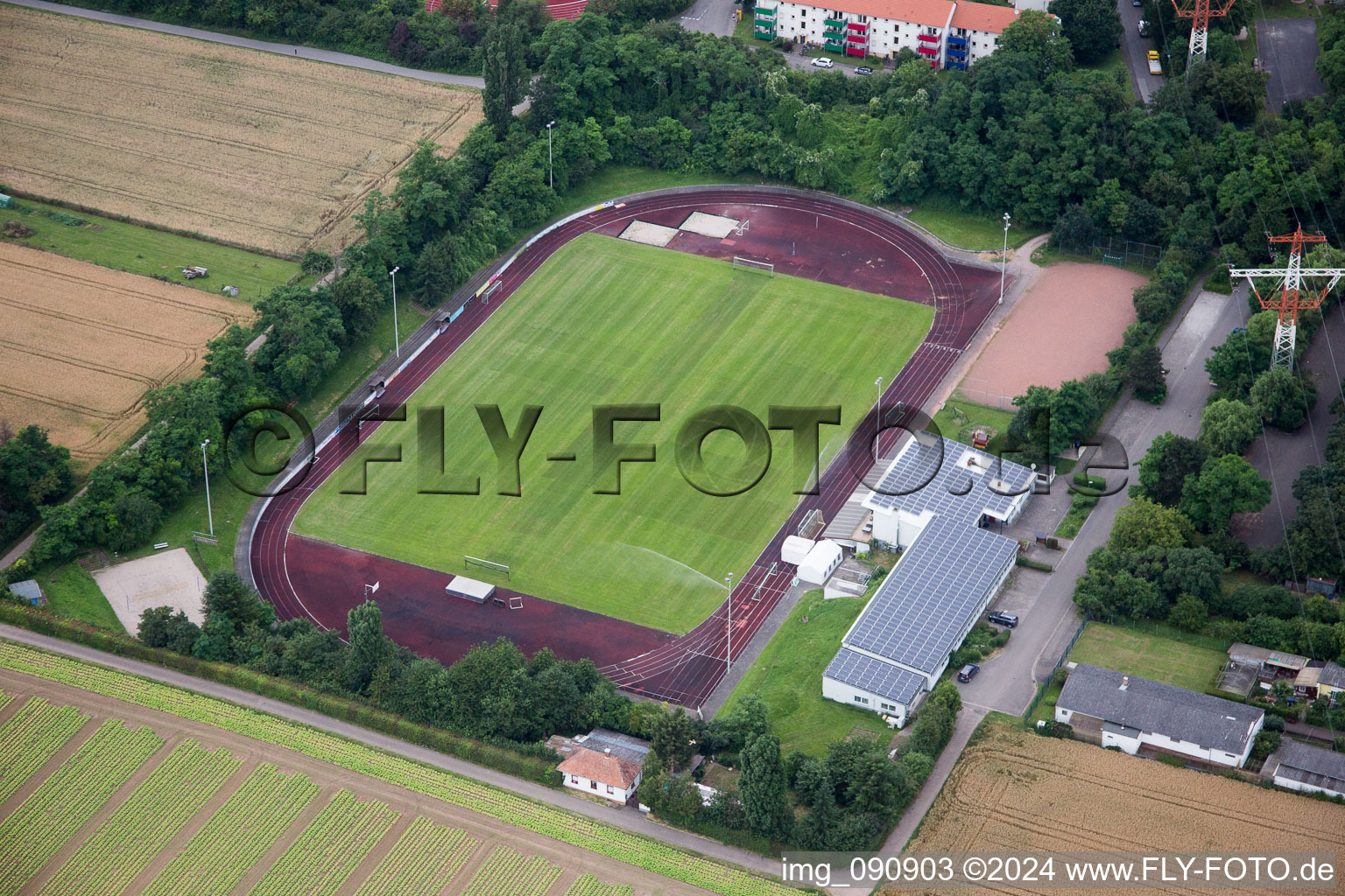 Vue aérienne de Terrain de sport à Eppelheim dans le département Bade-Wurtemberg, Allemagne