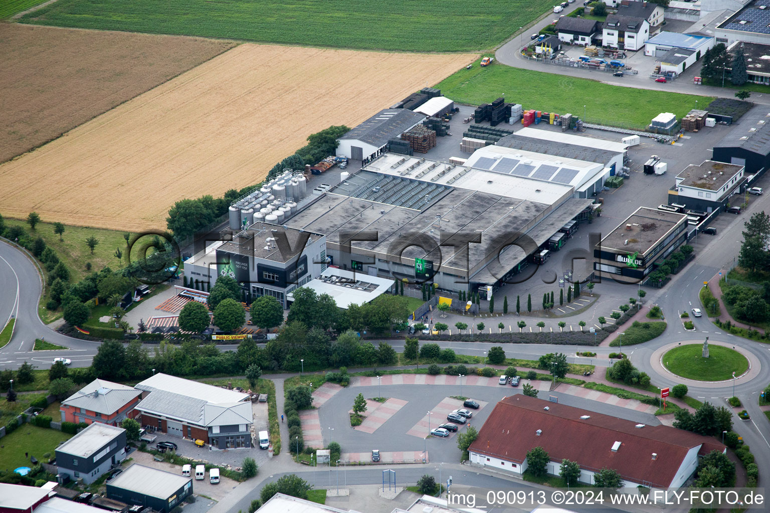 Plankstadt dans le département Bade-Wurtemberg, Allemagne vue d'en haut