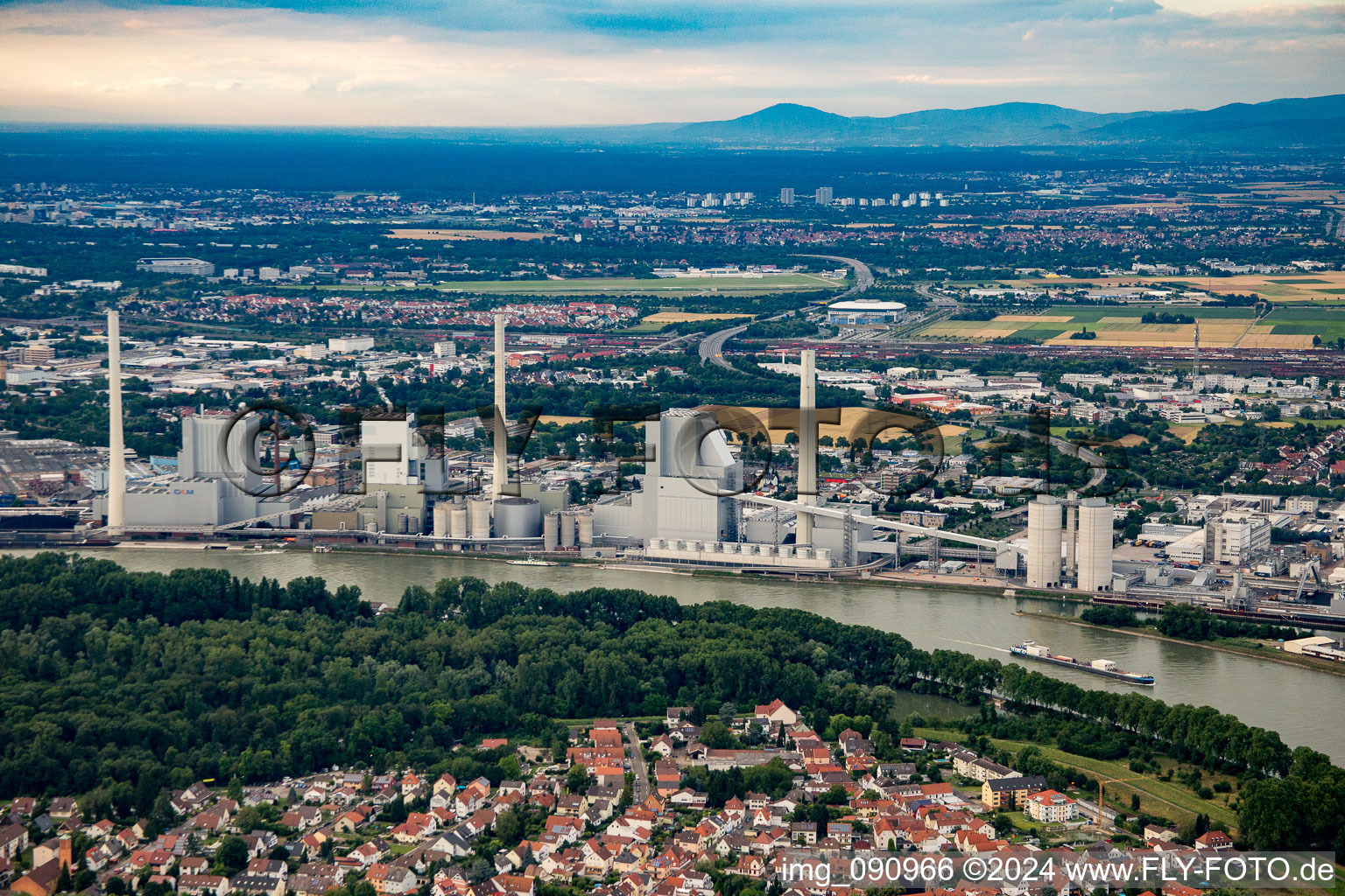 Photographie aérienne de GKM à le quartier Neckarau in Mannheim dans le département Bade-Wurtemberg, Allemagne