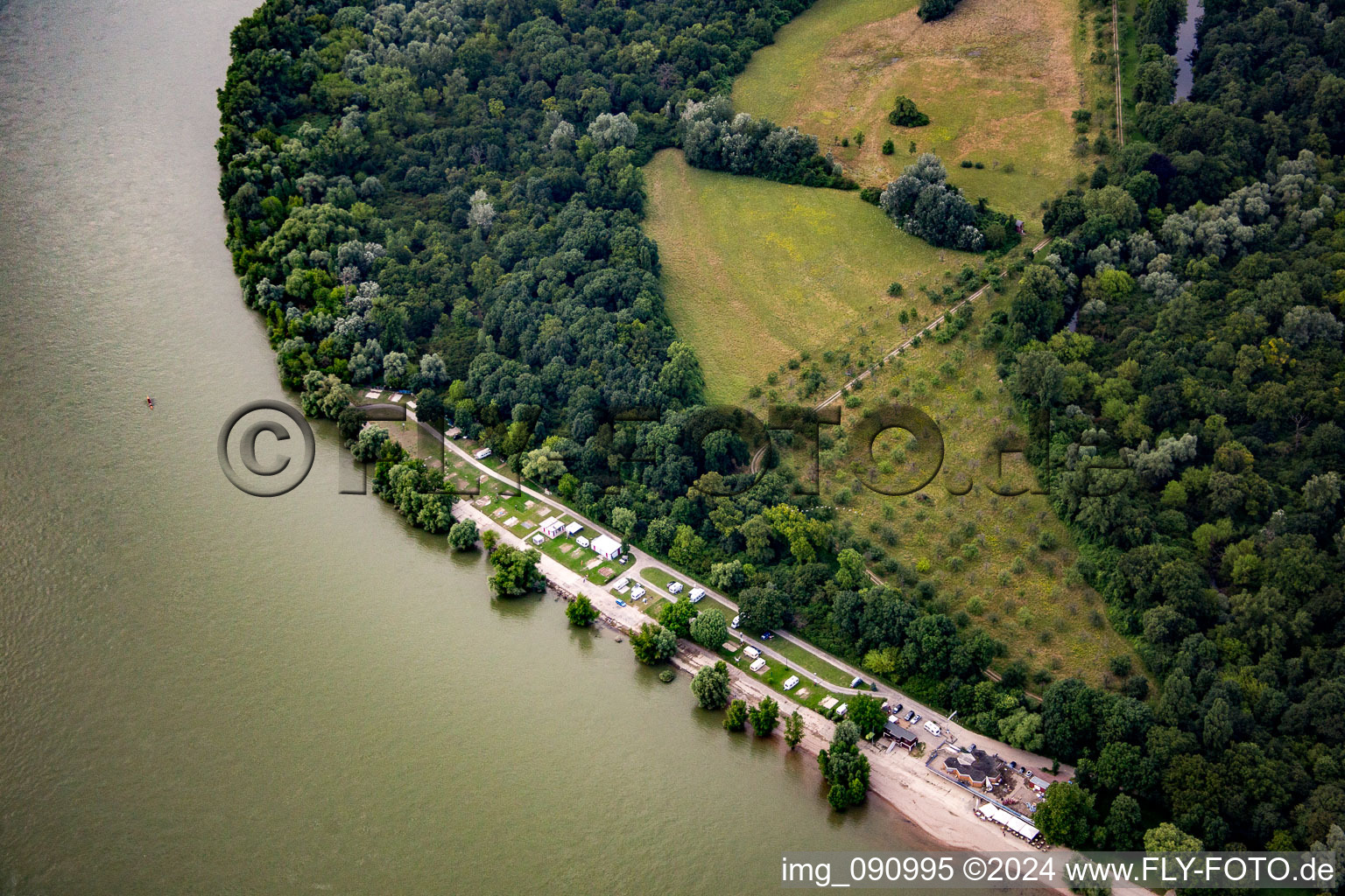 Vue oblique de Piscine du Rhin à le quartier Niederfeld in Mannheim dans le département Bade-Wurtemberg, Allemagne