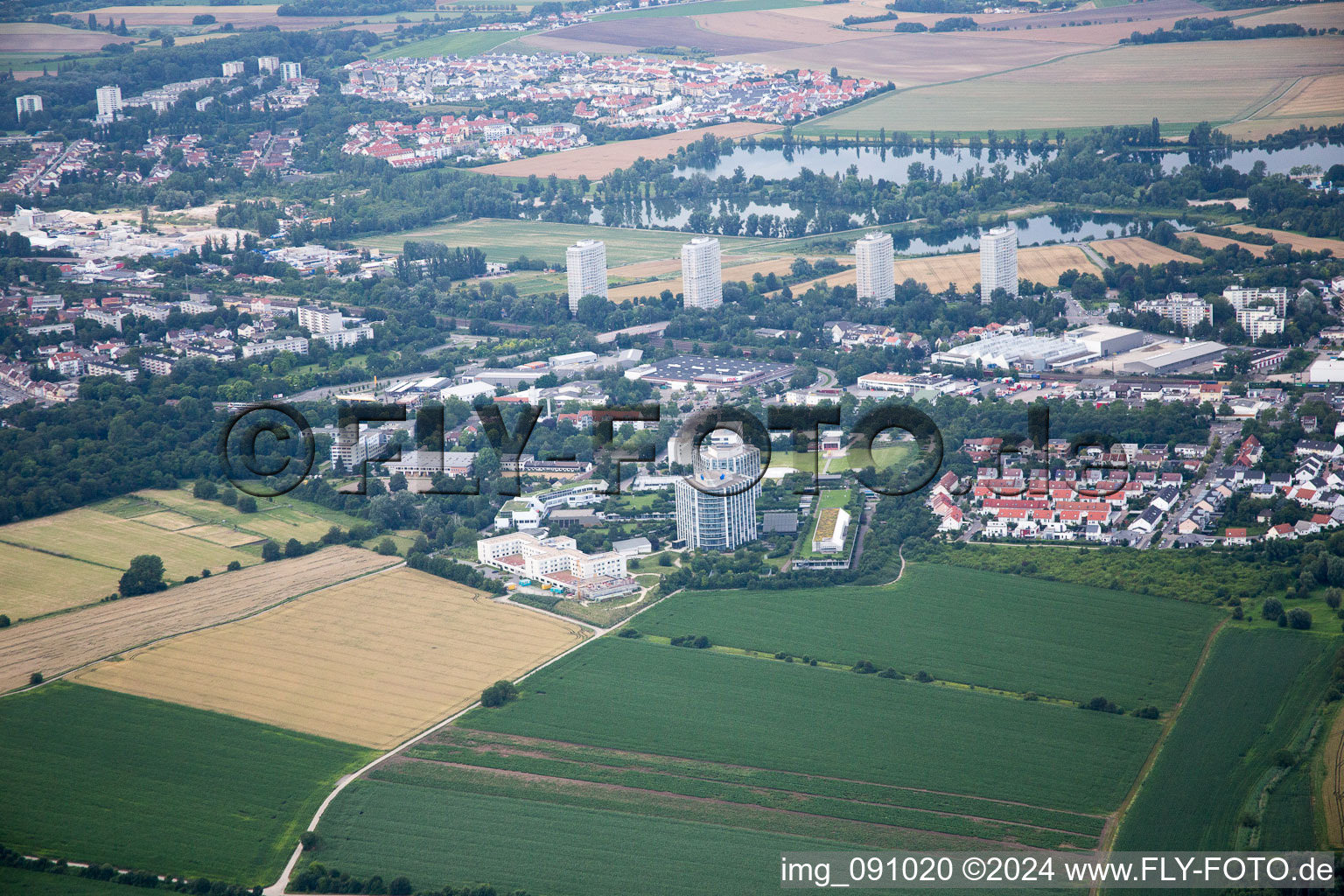 Photographie aérienne de Quartier Oggersheim in Ludwigshafen am Rhein dans le département Rhénanie-Palatinat, Allemagne