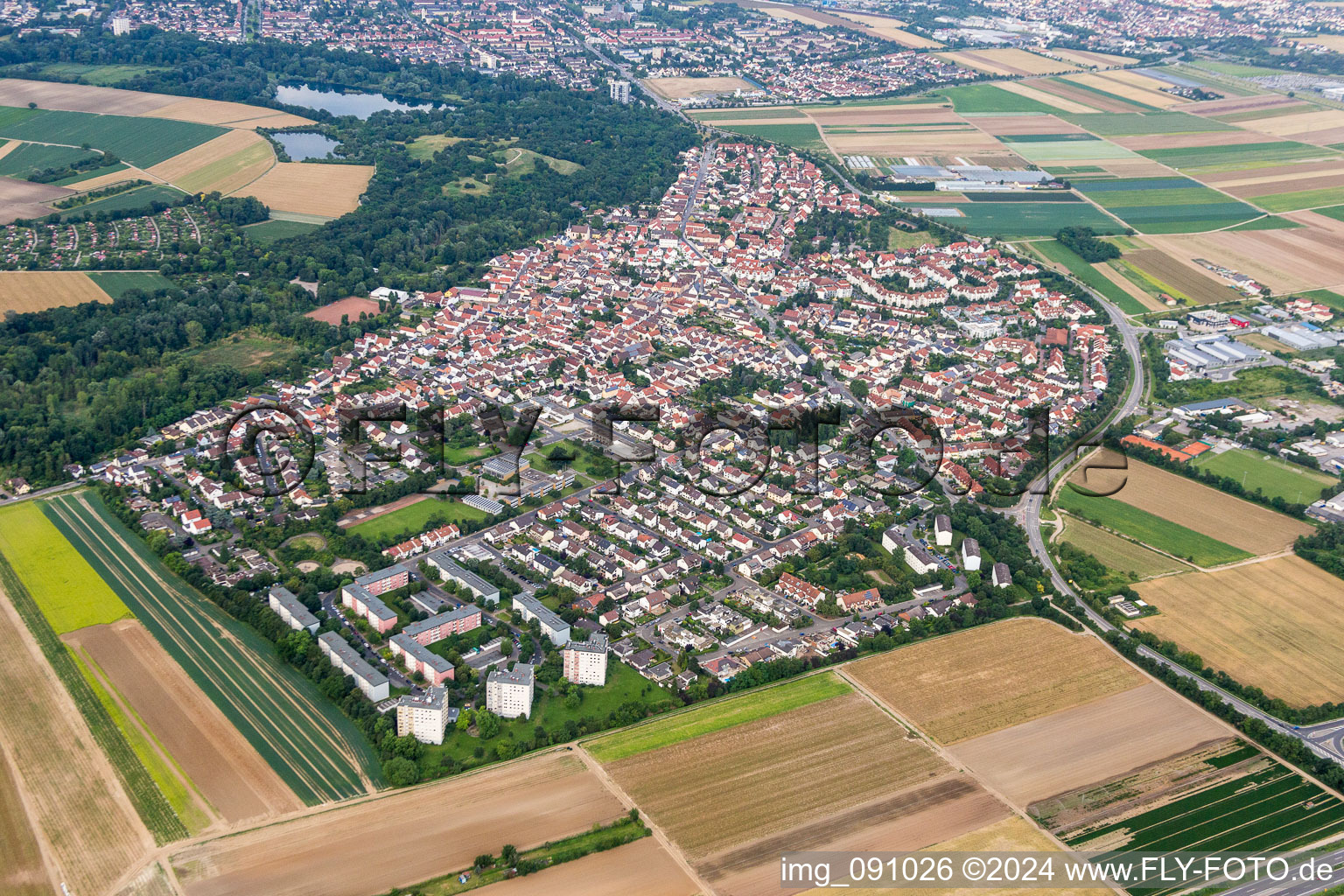 Photographie aérienne de Quartier Maudach in Ludwigshafen am Rhein dans le département Rhénanie-Palatinat, Allemagne