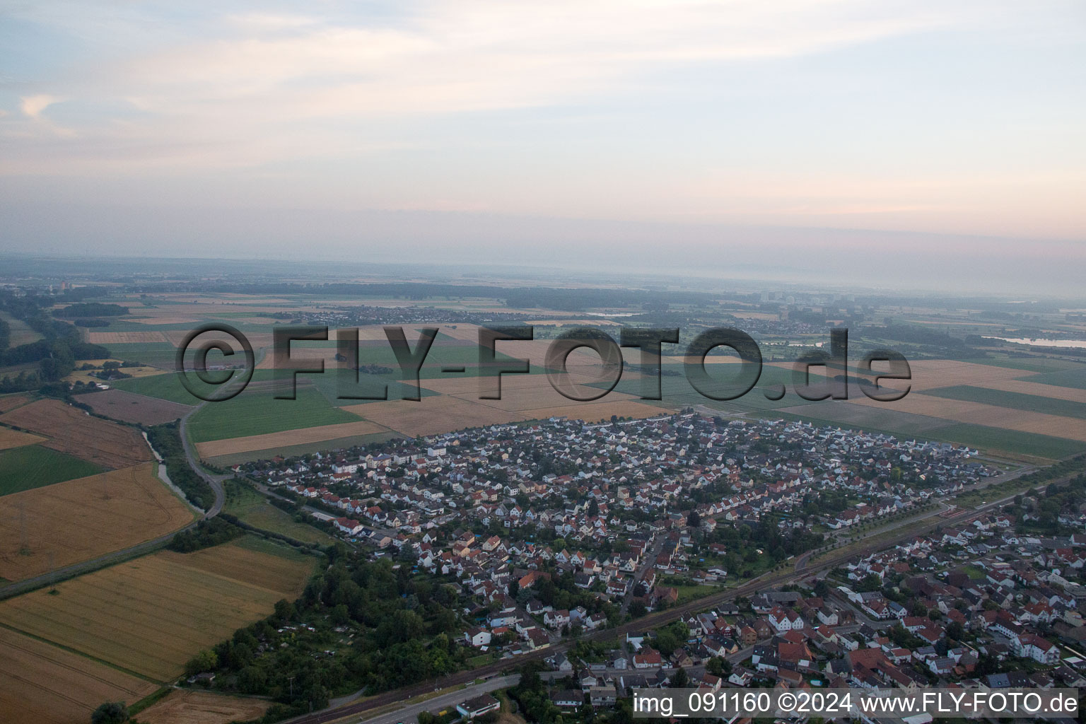 Vue oblique de Quartier Hofheim in Lampertheim dans le département Hesse, Allemagne