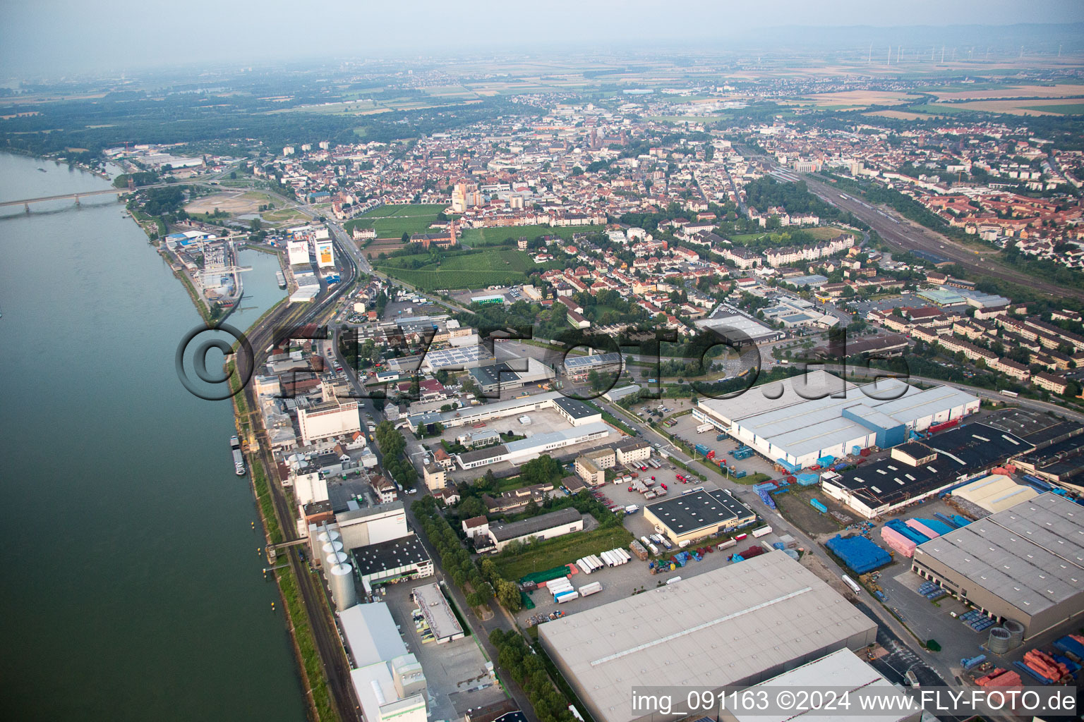 Image drone de Worms dans le département Rhénanie-Palatinat, Allemagne