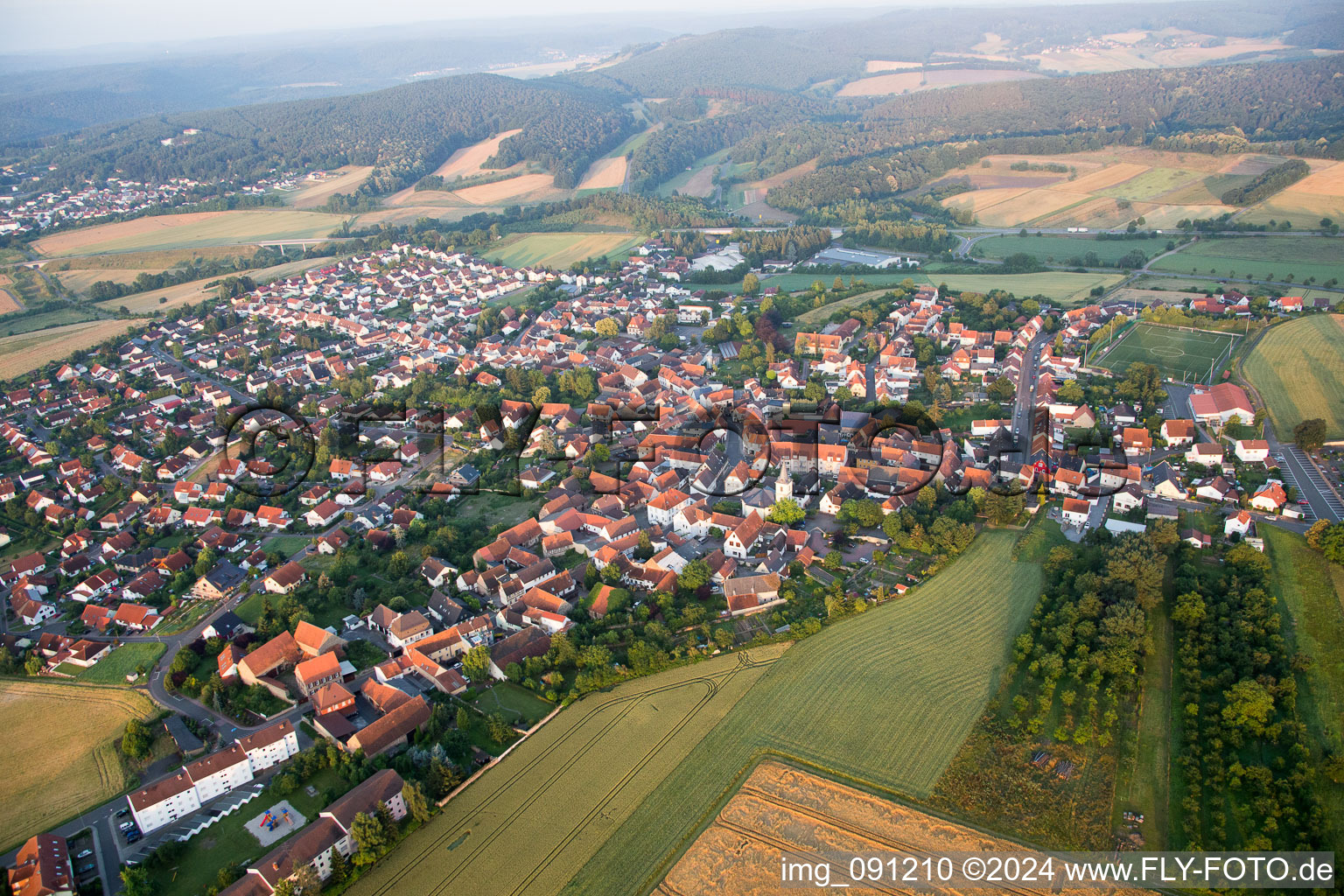 Photographie aérienne de Kerzenheim dans le département Rhénanie-Palatinat, Allemagne