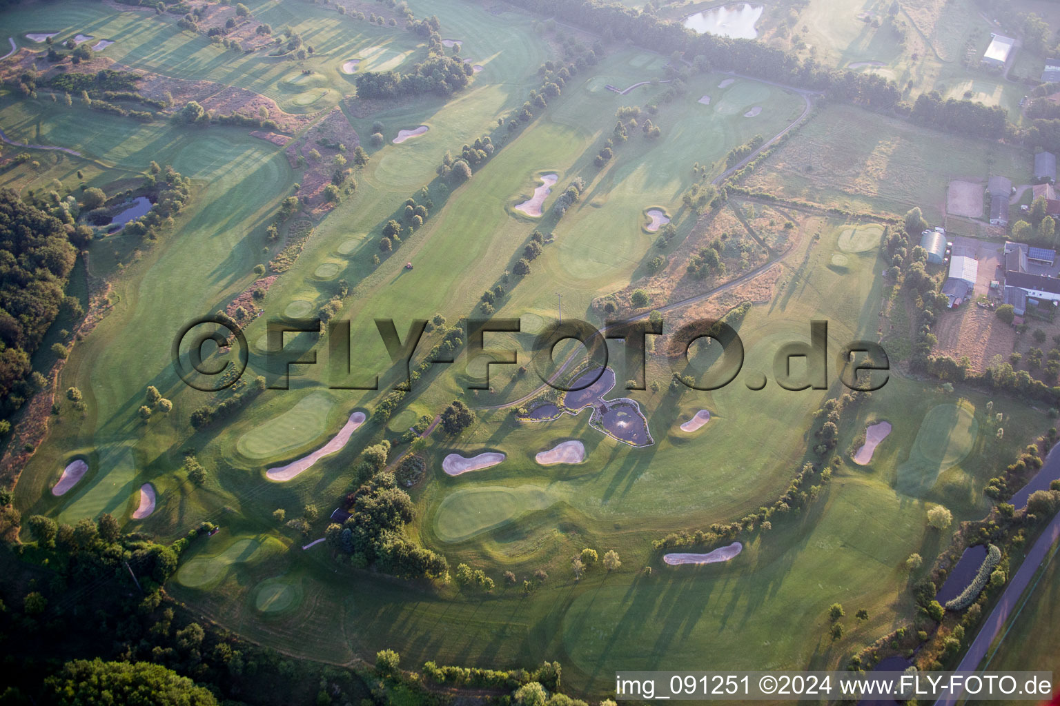 Photographie aérienne de Golf à Börrstadt dans le département Rhénanie-Palatinat, Allemagne