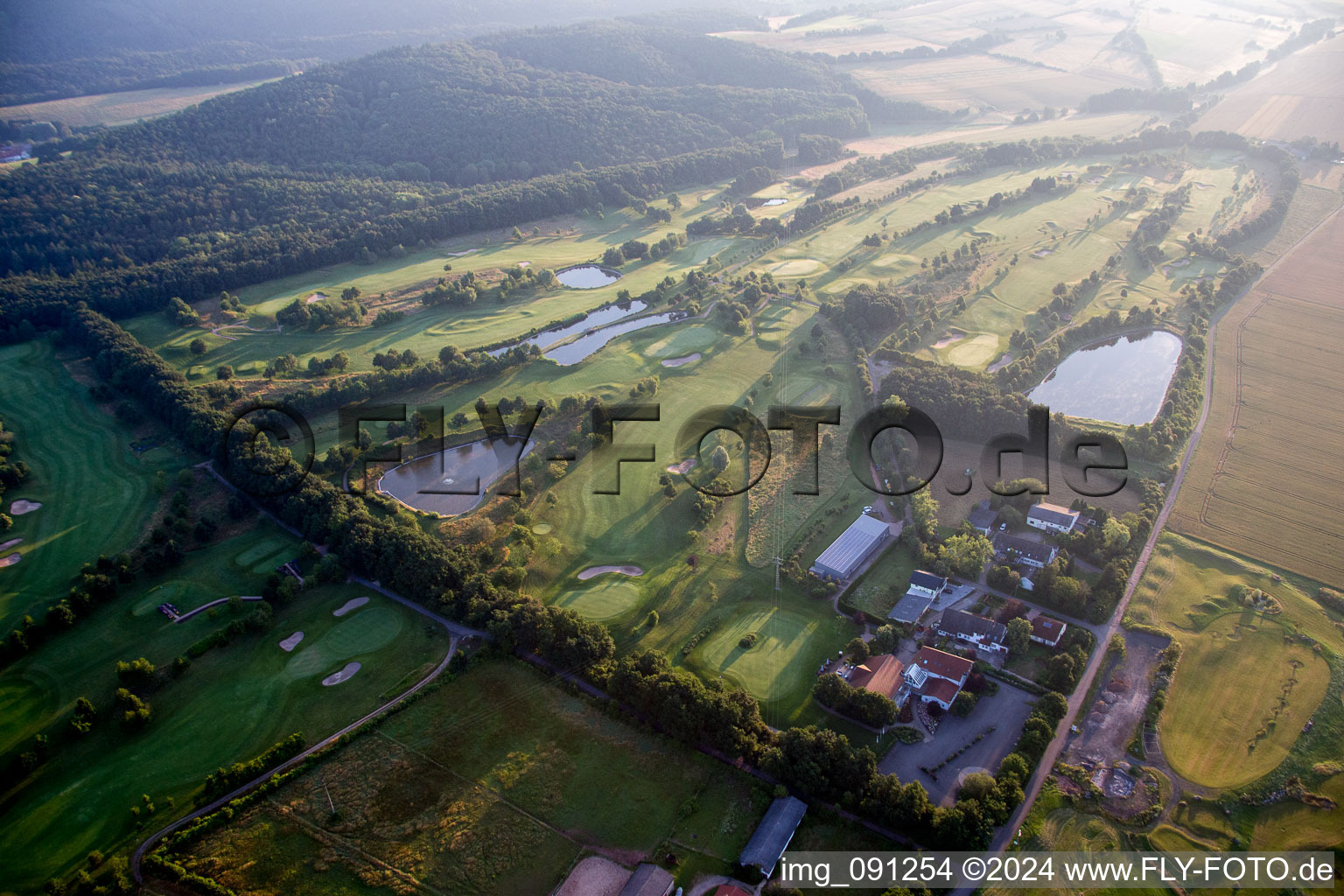 Golf à Börrstadt dans le département Rhénanie-Palatinat, Allemagne hors des airs