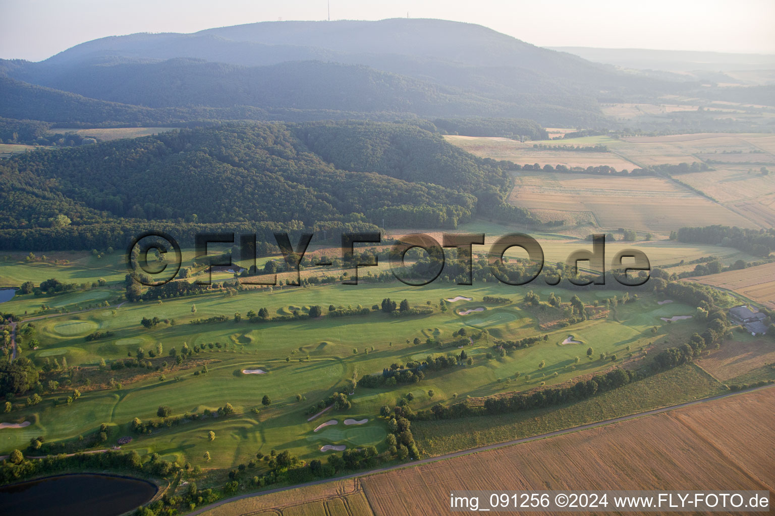 Golf à Börrstadt dans le département Rhénanie-Palatinat, Allemagne vue d'en haut