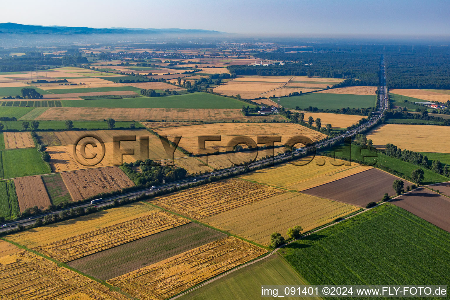 Vue aérienne de Tracé de l'A67 à le quartier Hahn in Pfungstadt dans le département Hesse, Allemagne