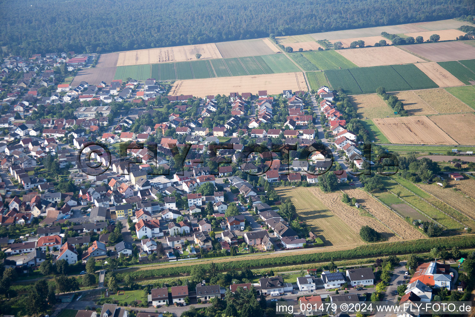 Enregistrement par drone de Einhausen dans le département Hesse, Allemagne