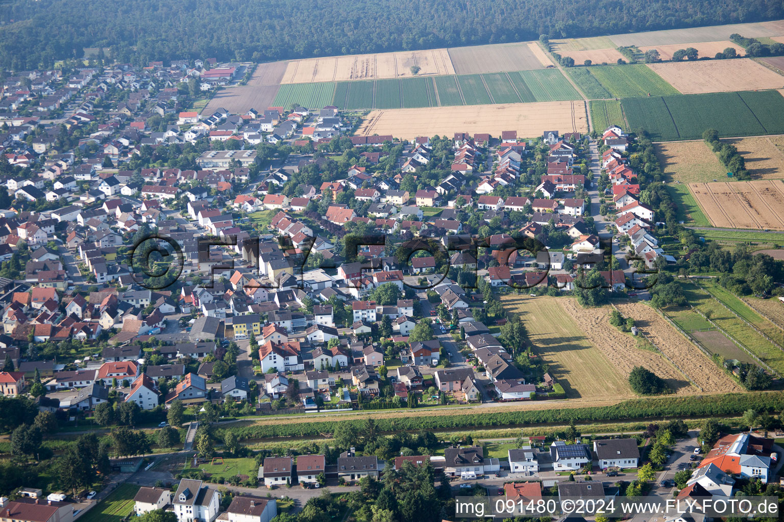 Image drone de Einhausen dans le département Hesse, Allemagne