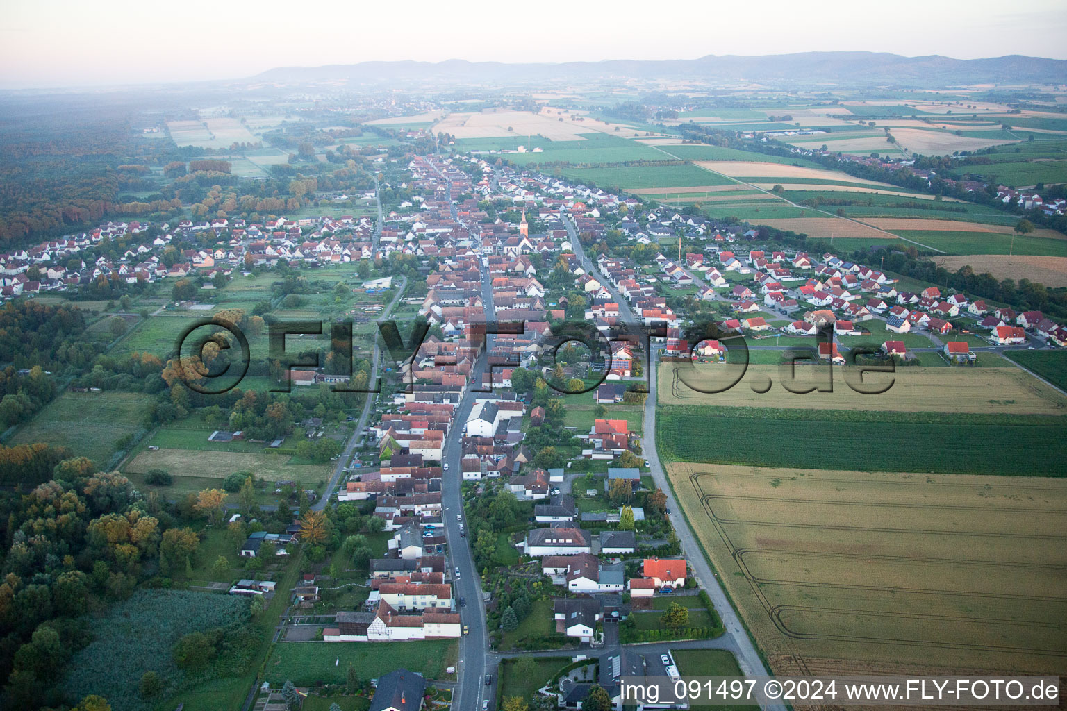 Quartier Schaidt in Wörth am Rhein dans le département Rhénanie-Palatinat, Allemagne vue du ciel