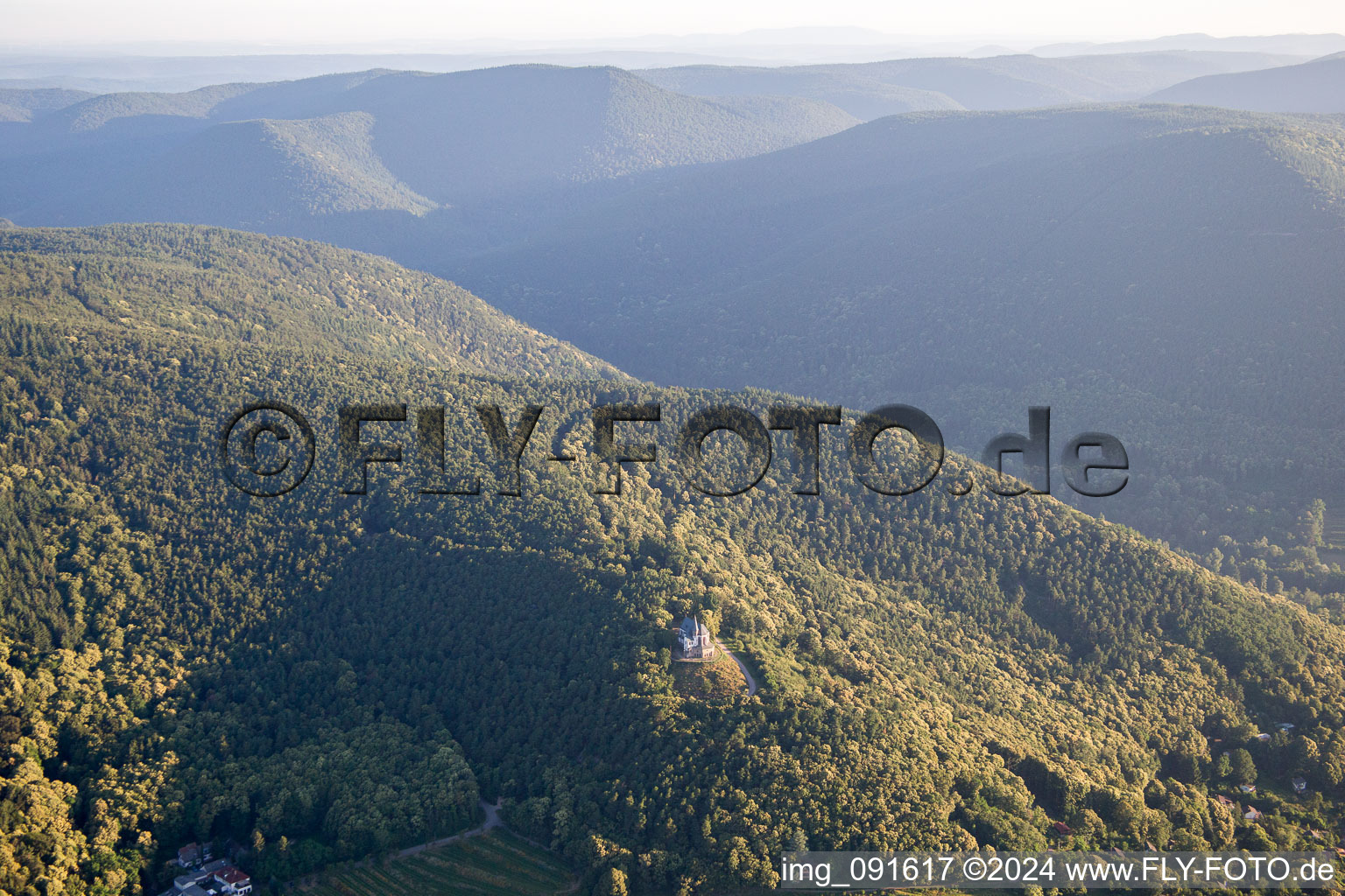 Photographie aérienne de Gleisweiler dans le département Rhénanie-Palatinat, Allemagne