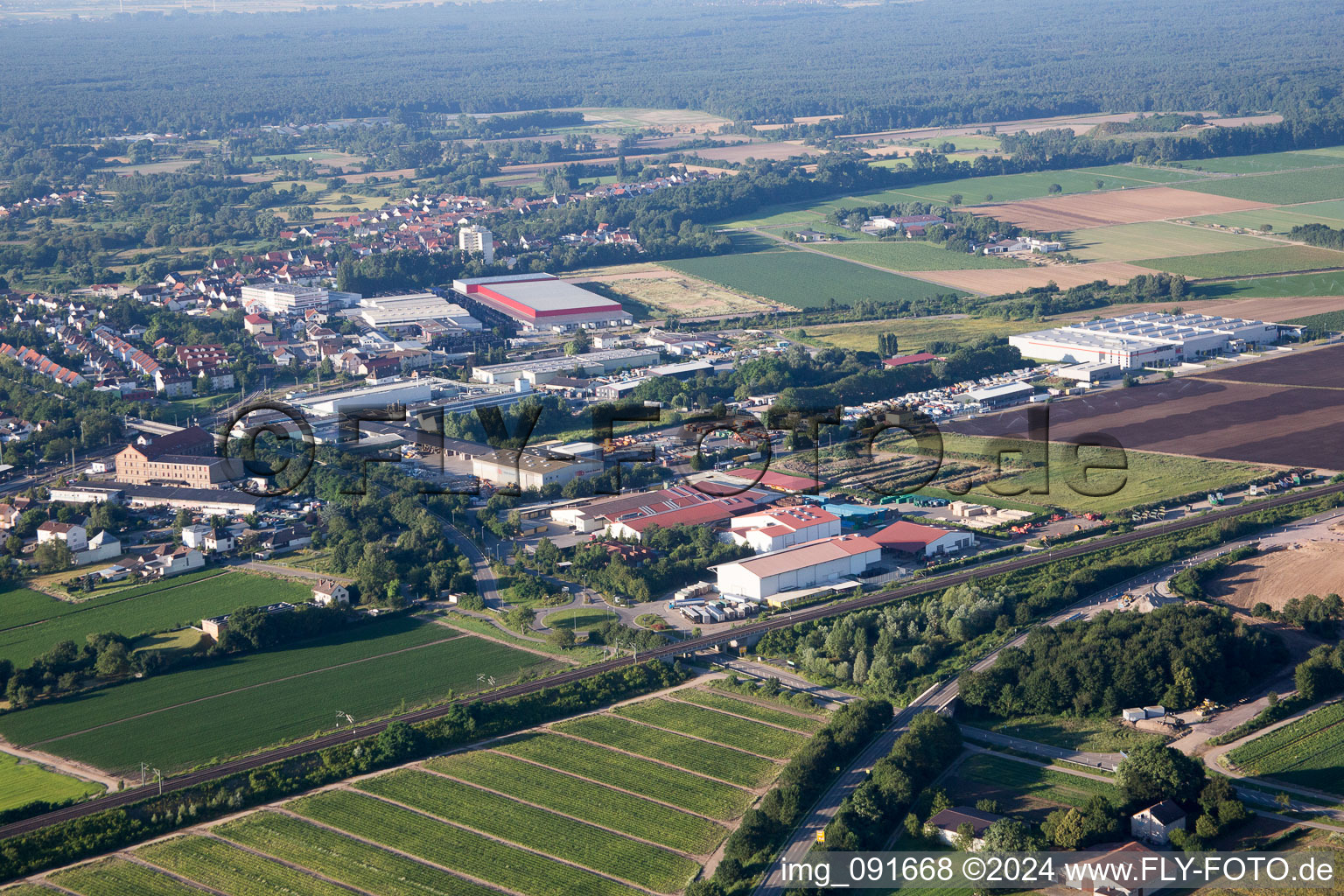 Schifferstadt dans le département Rhénanie-Palatinat, Allemagne d'en haut